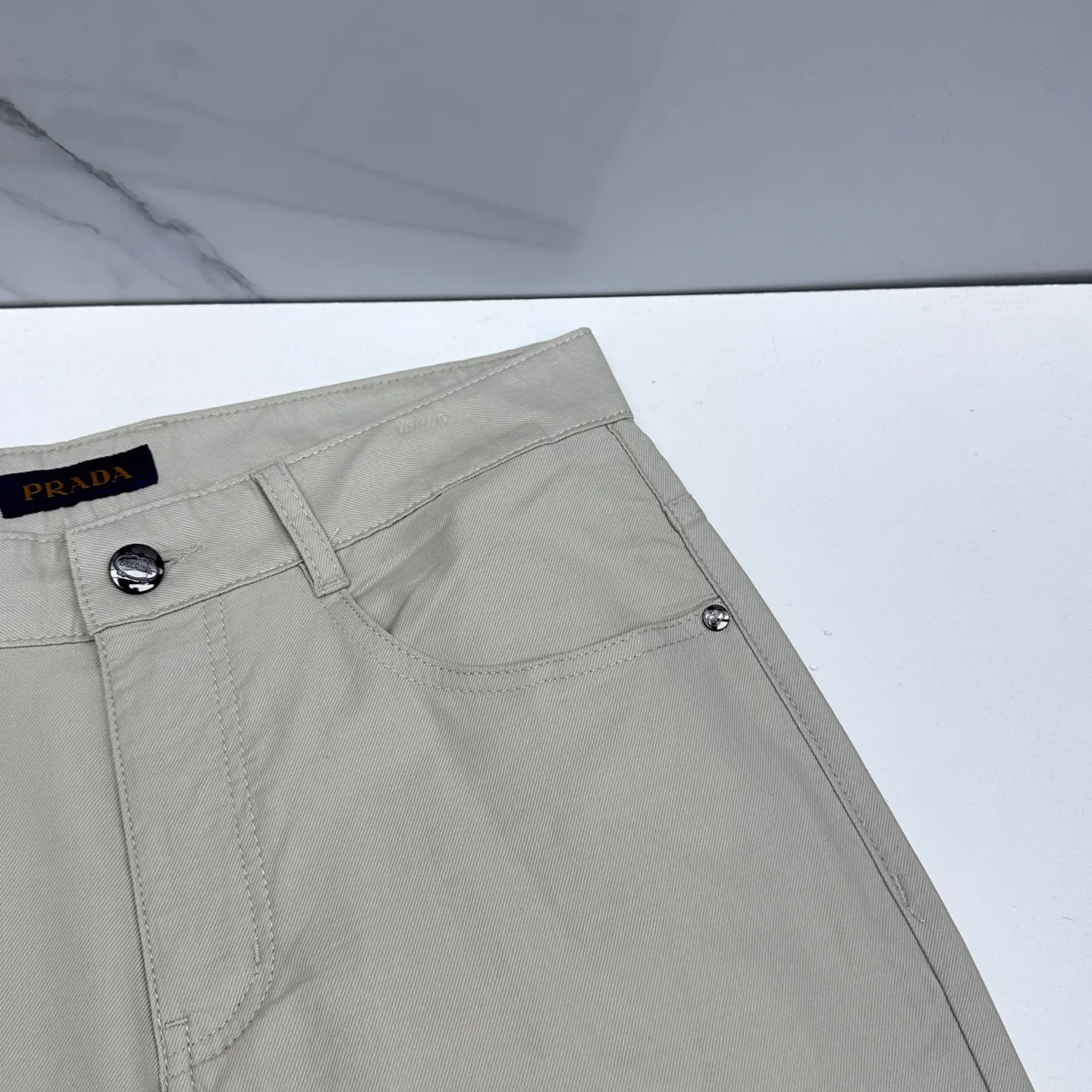 Брюки Мужские Prada 13118892