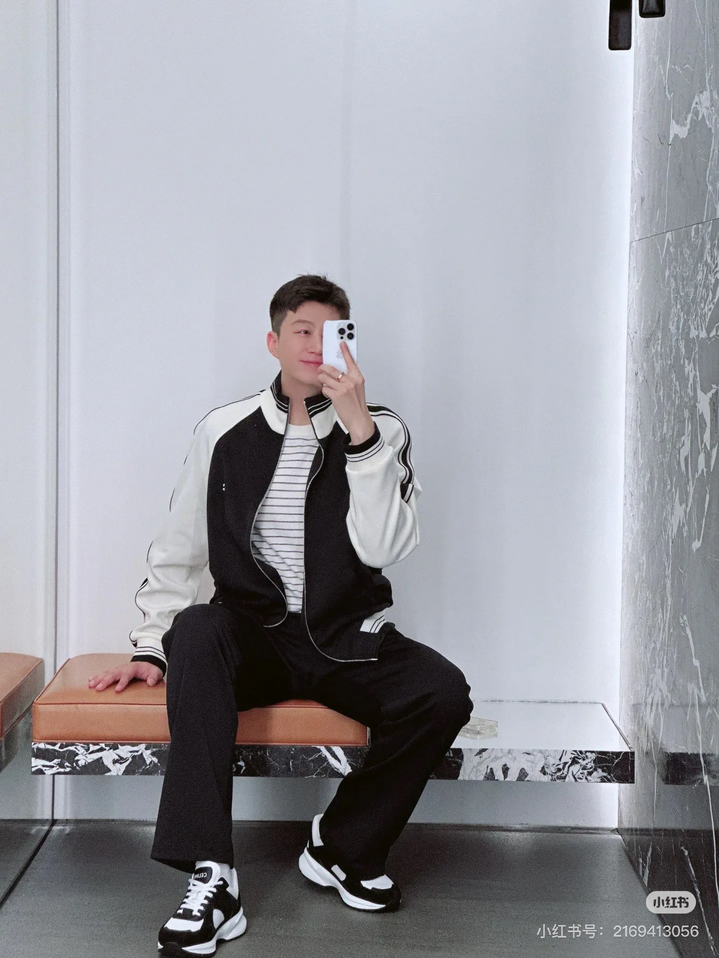 Футболки Женские Celine 8452