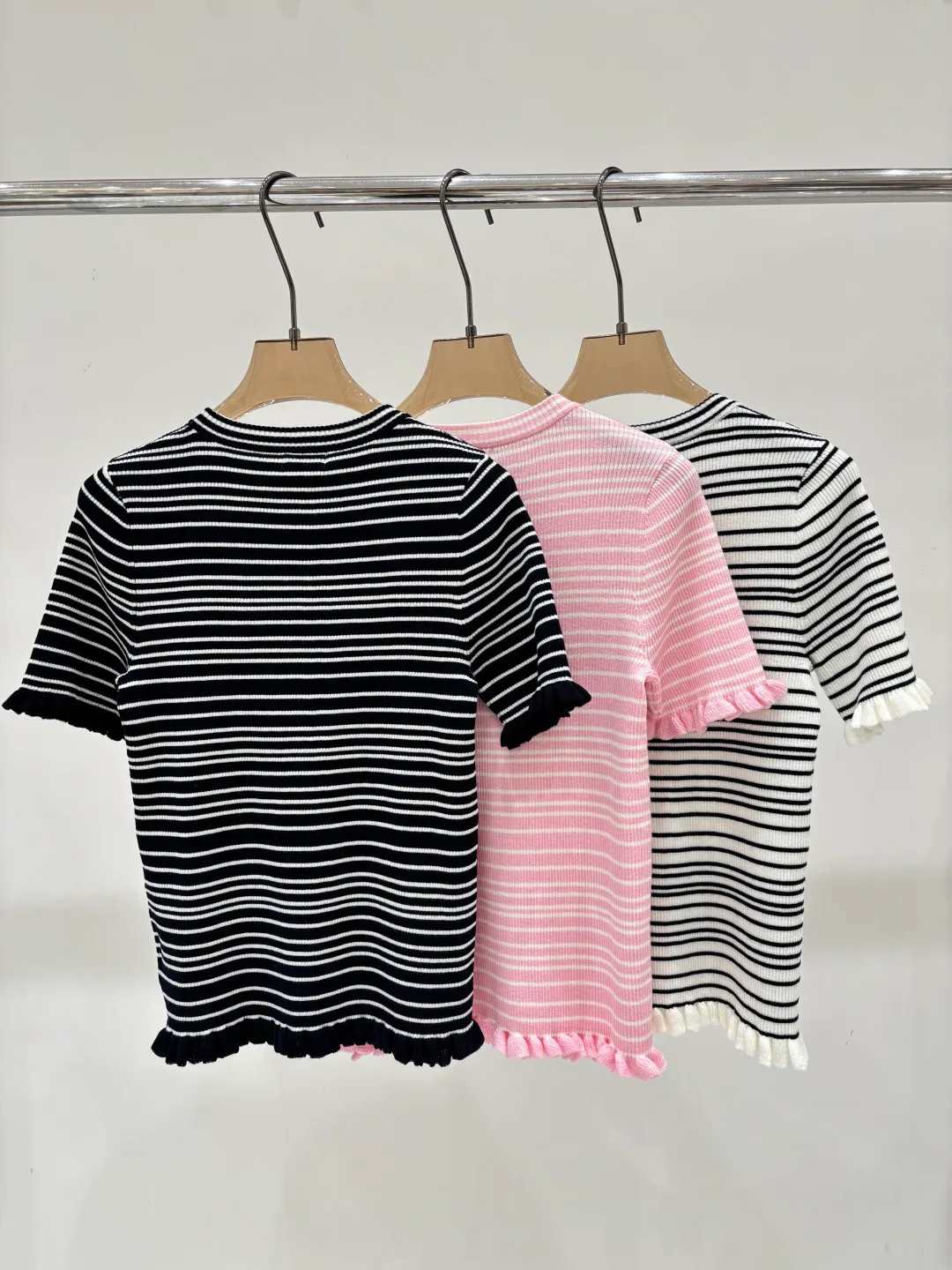 Футболки Женские Chanel 13456130