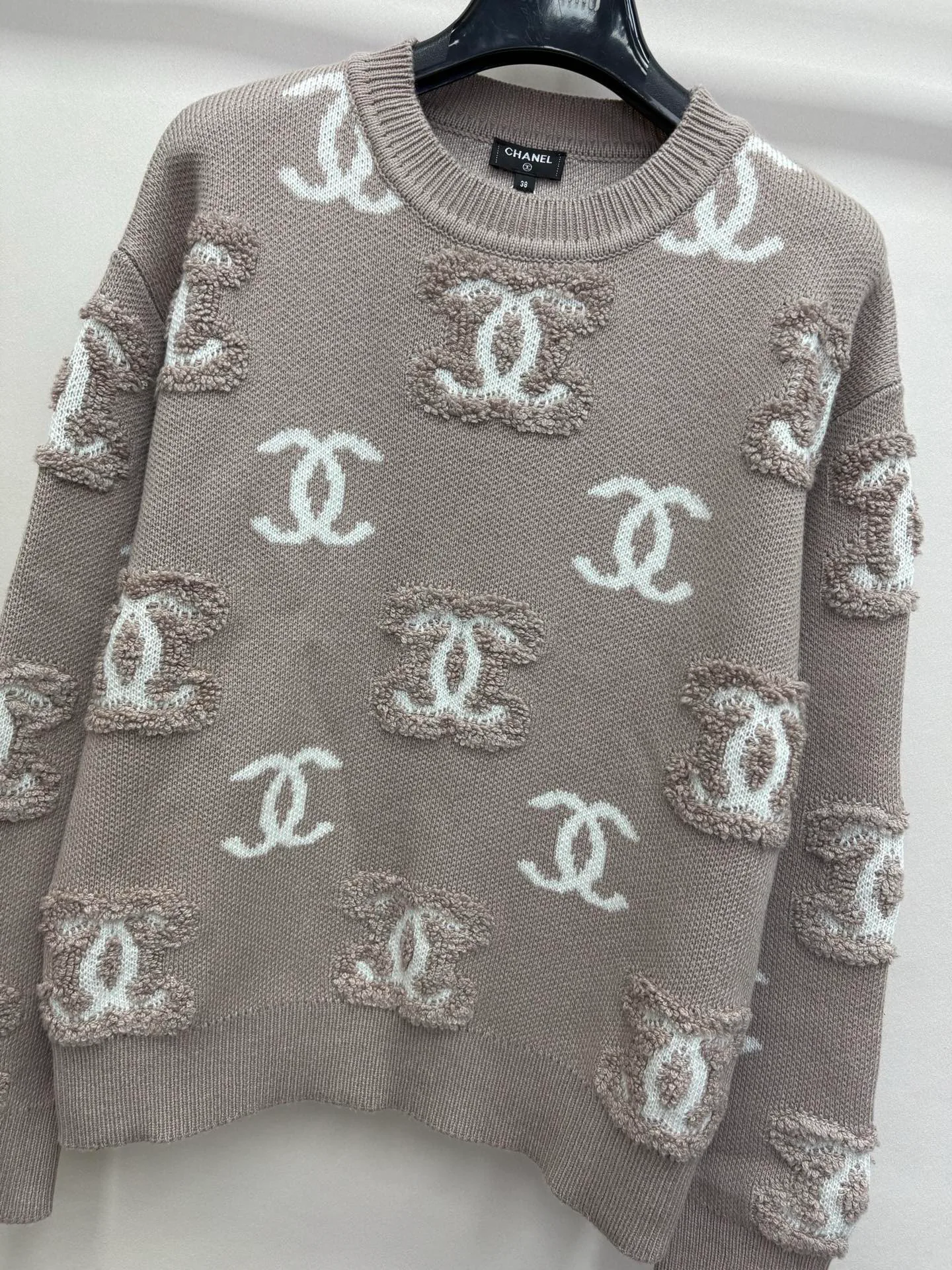 Джемперы И Свитеры Женские Chanel 17696329