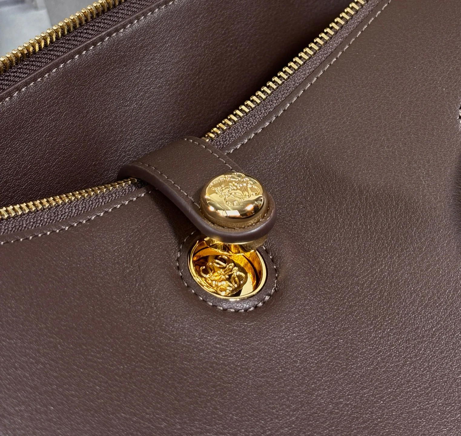 Классические Сумки Женские Loewe 11566849