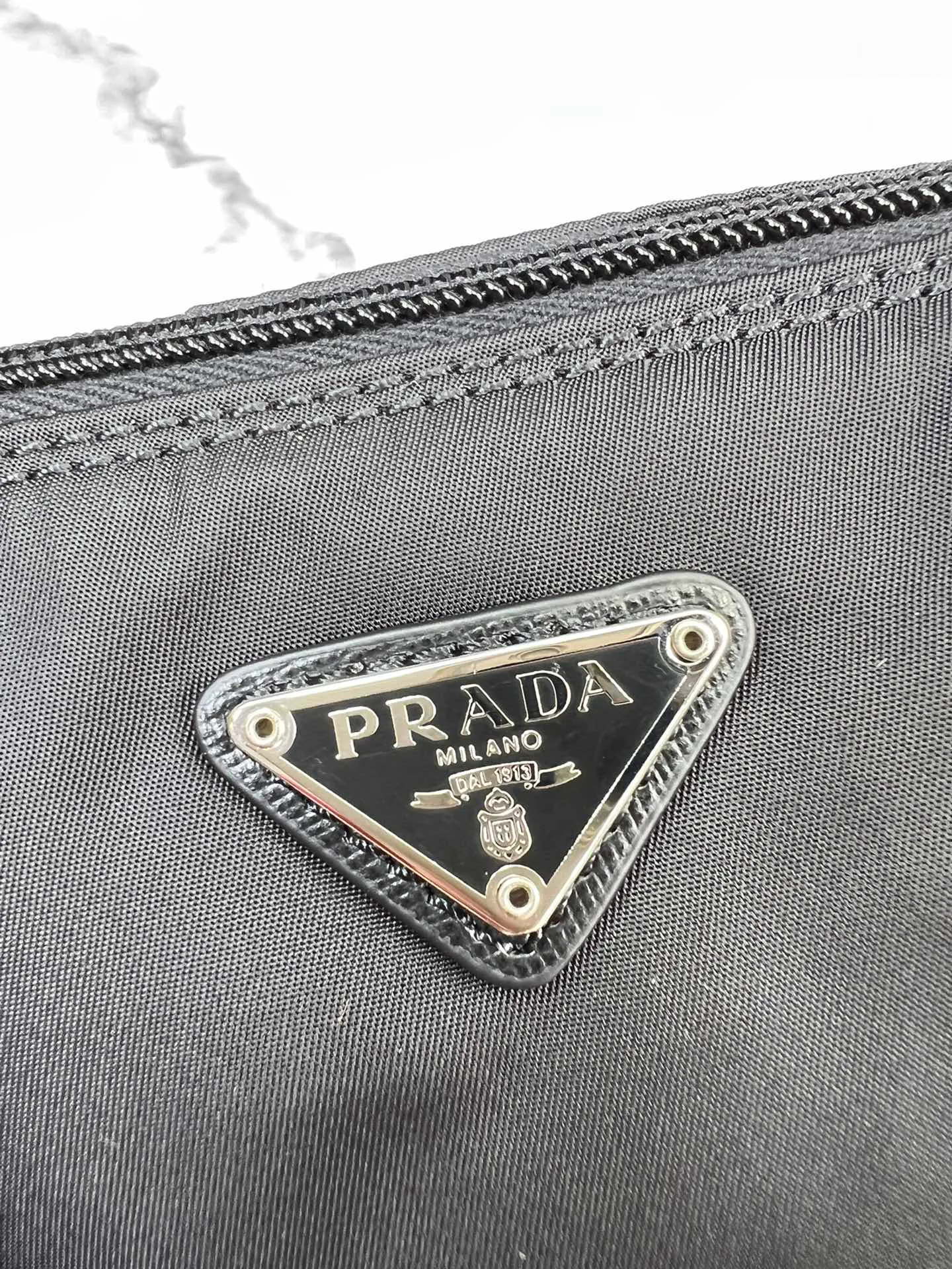 Клатчи Женские Prada 17999855