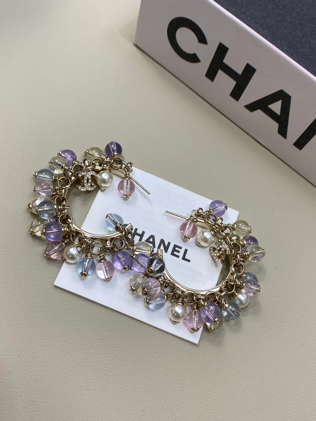 Бижутерия Chanel 693492