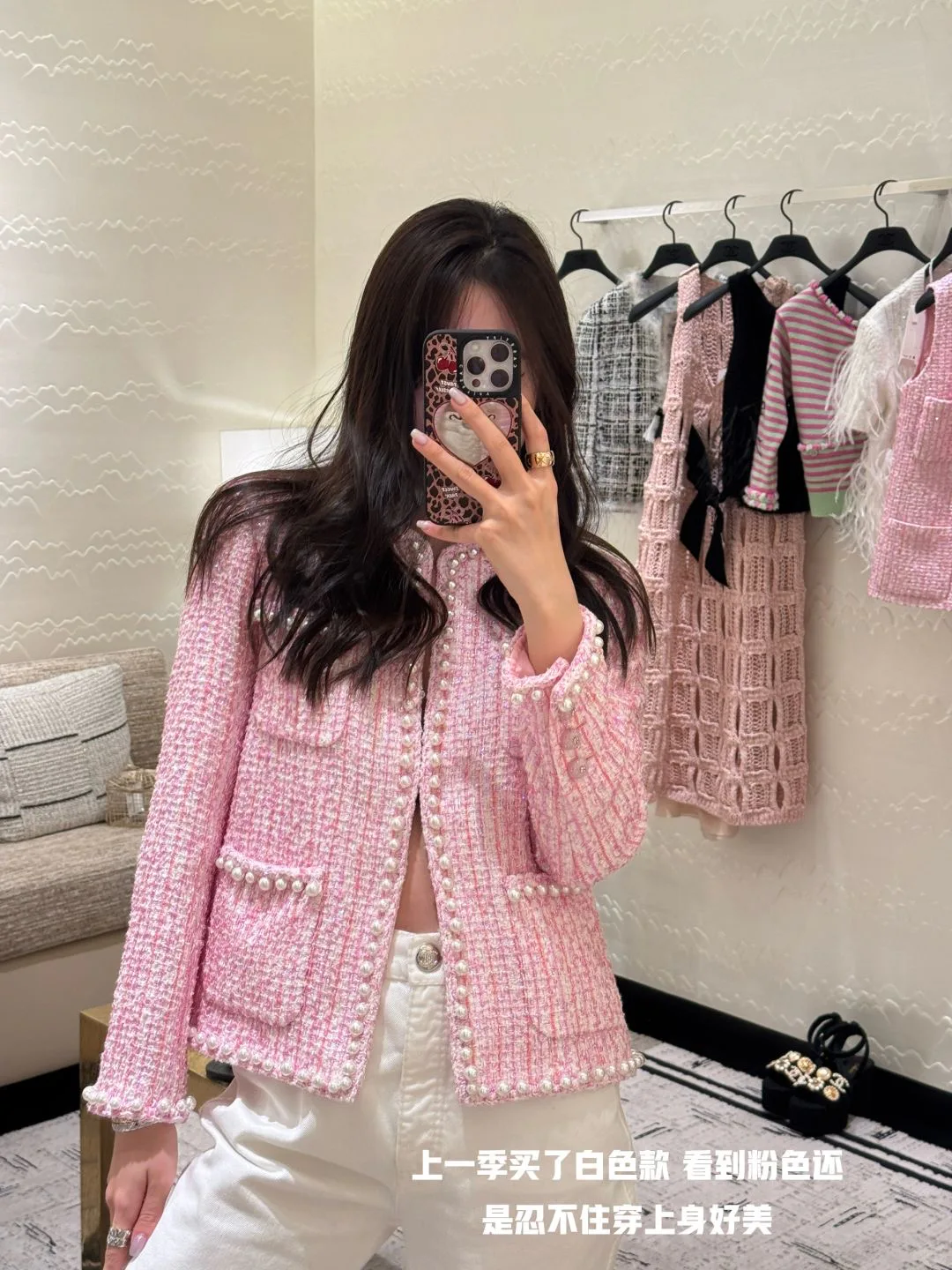 Куртки И Пуховики Женские Chanel 30685