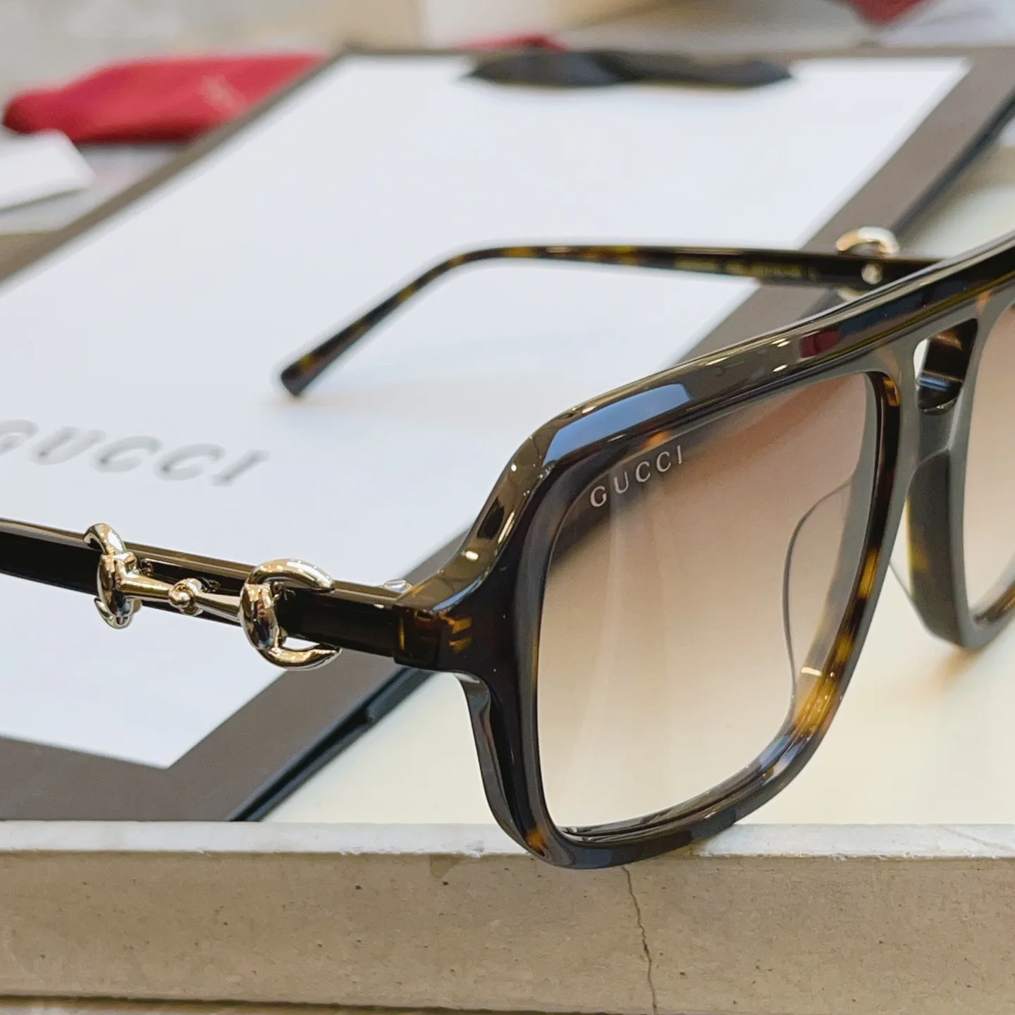 Очки Gucci 11432757