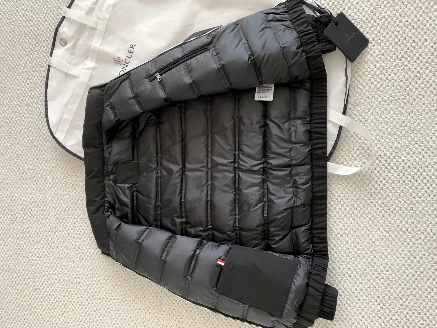 Куртки И Пуховики Мужские Moncler 512317