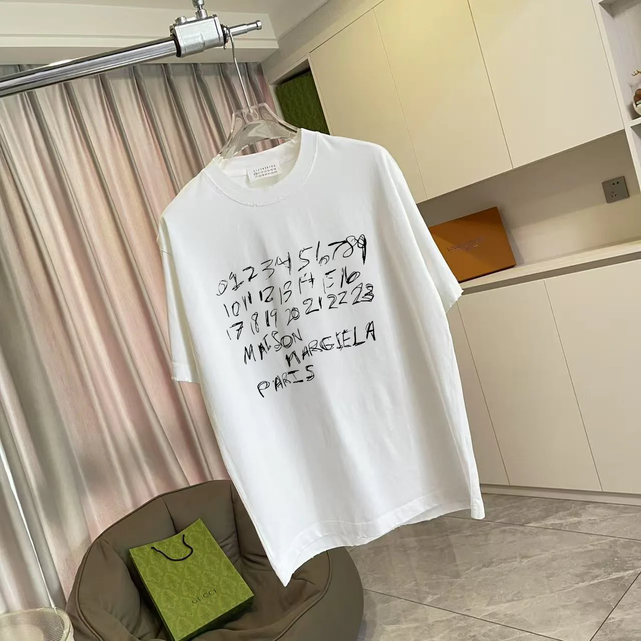 Футболки Женские Maison Margiela 9352389
