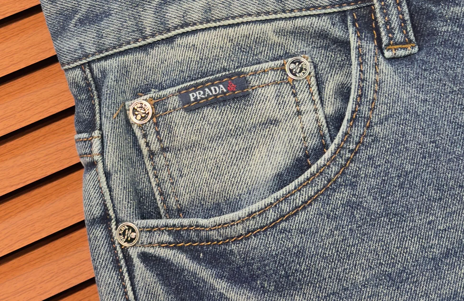 Джинсы Мужские Prada 18098305