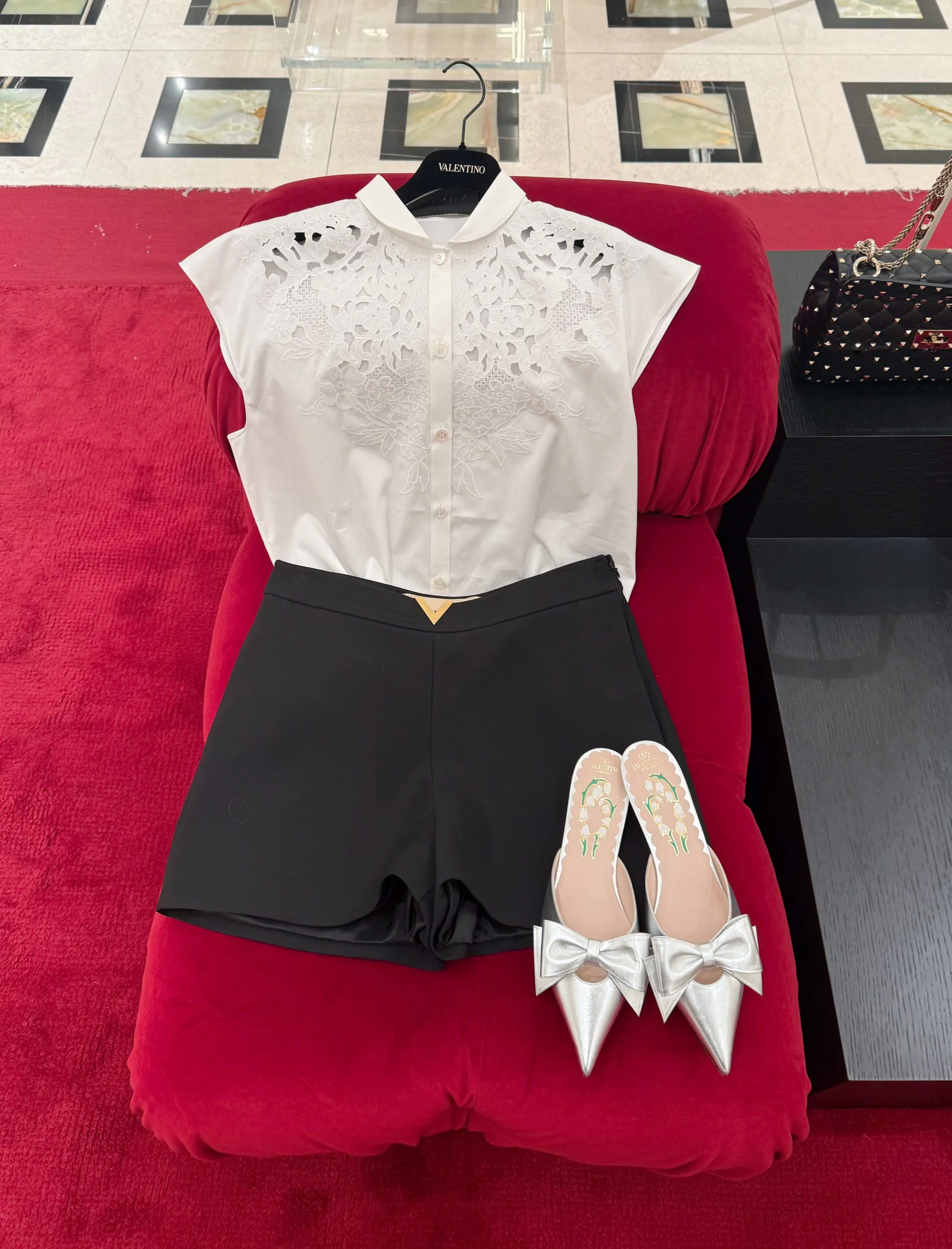 Рубашки Женские Vetements 12640571