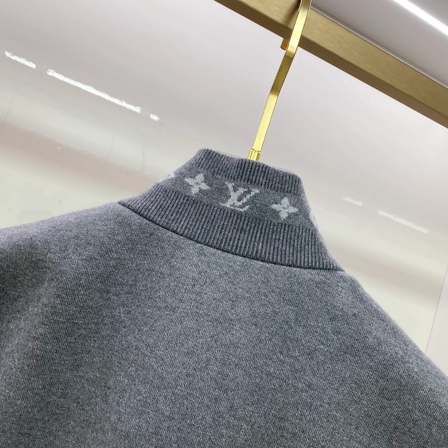 Куртки И Пуховики Мужские Louis Vuitton 1129732