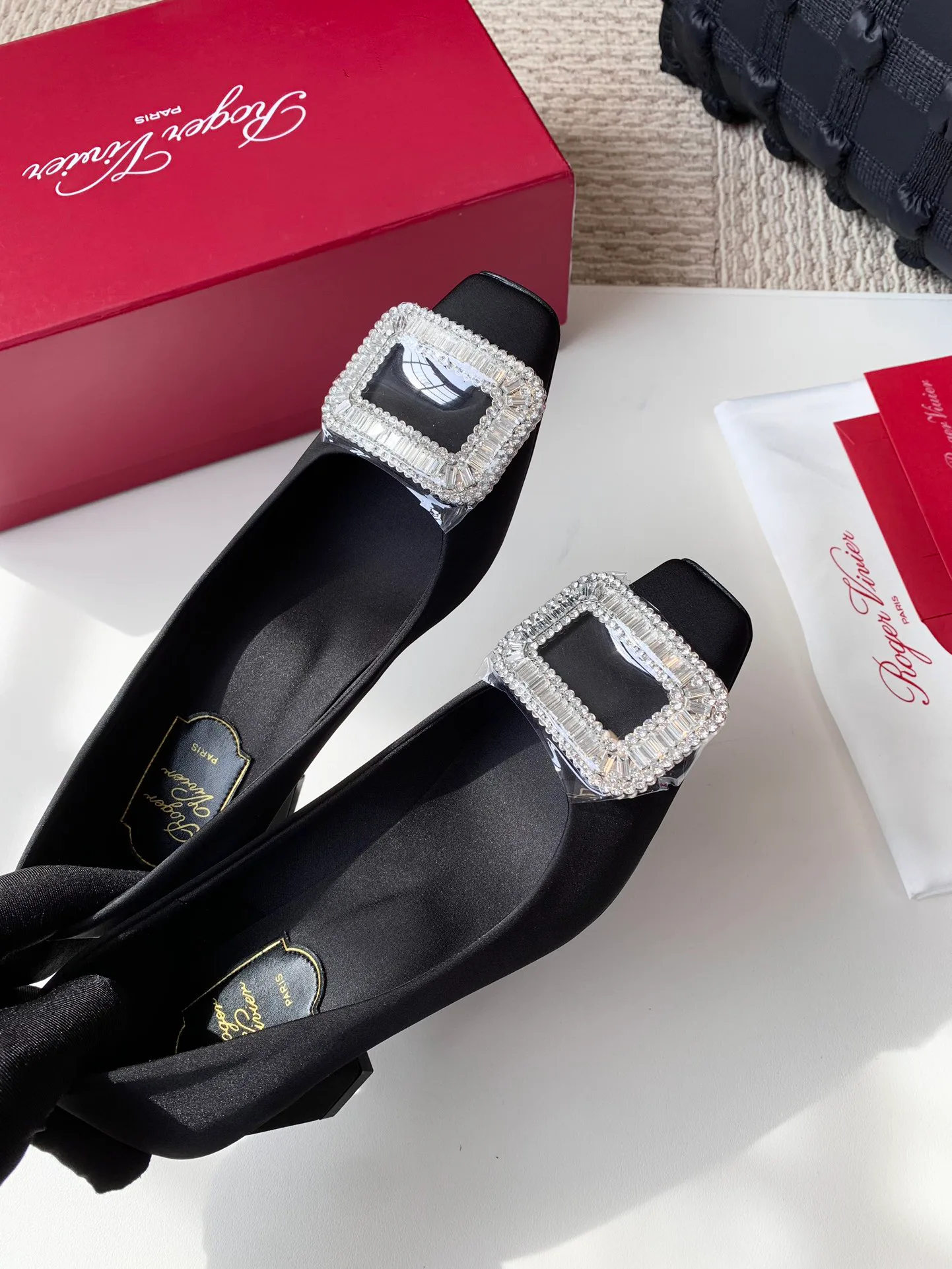 Туфли Женские Roger Vivier 17990198
