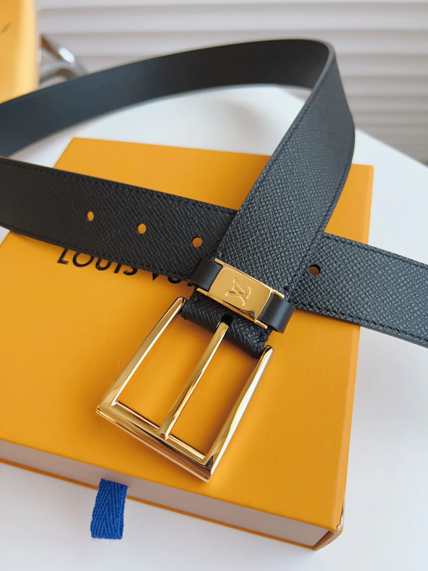 Ремни Louis Vuitton 14066089