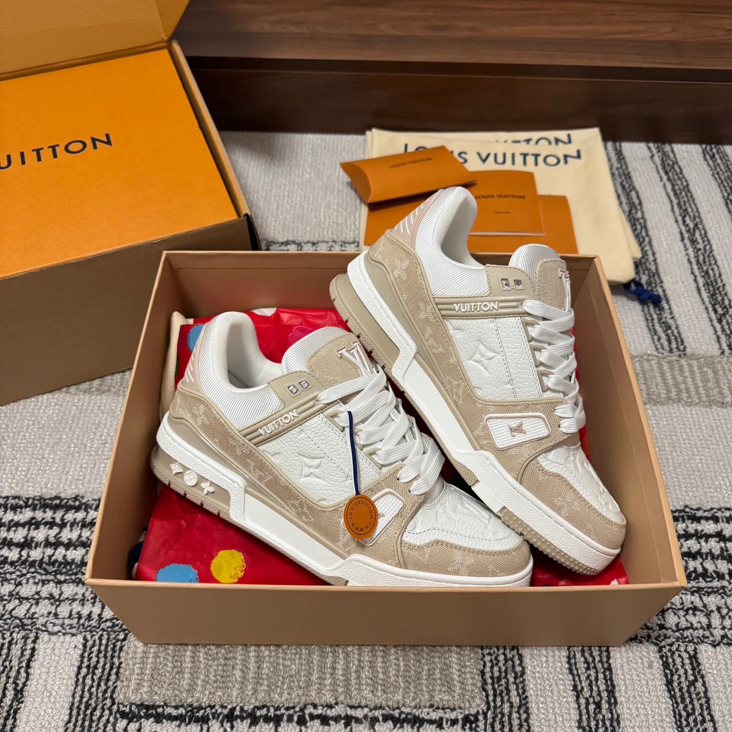 Кроссовки Женские Louis Vuitton 1546770