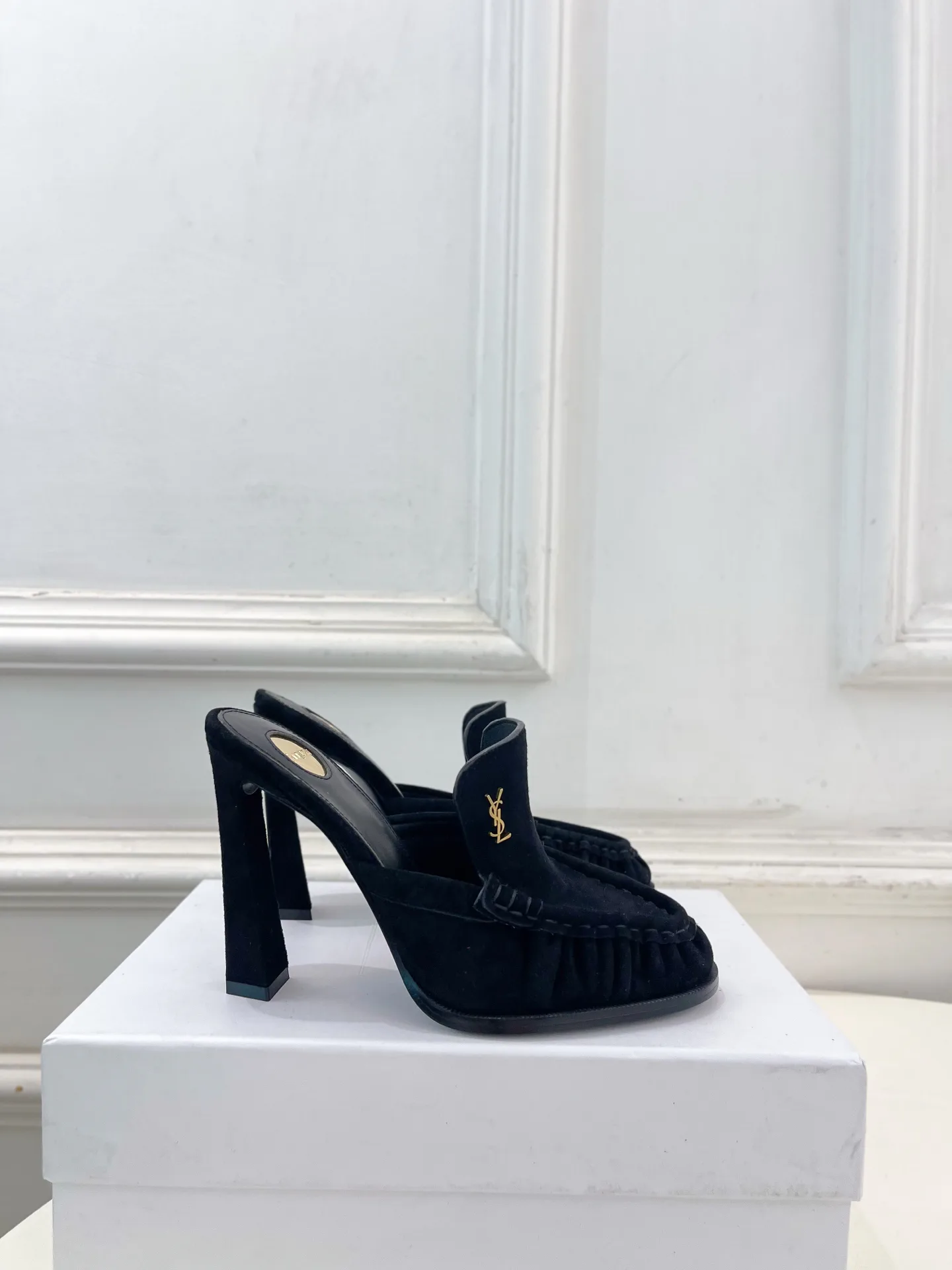 Туфли Женские Saint Laurent 11487767