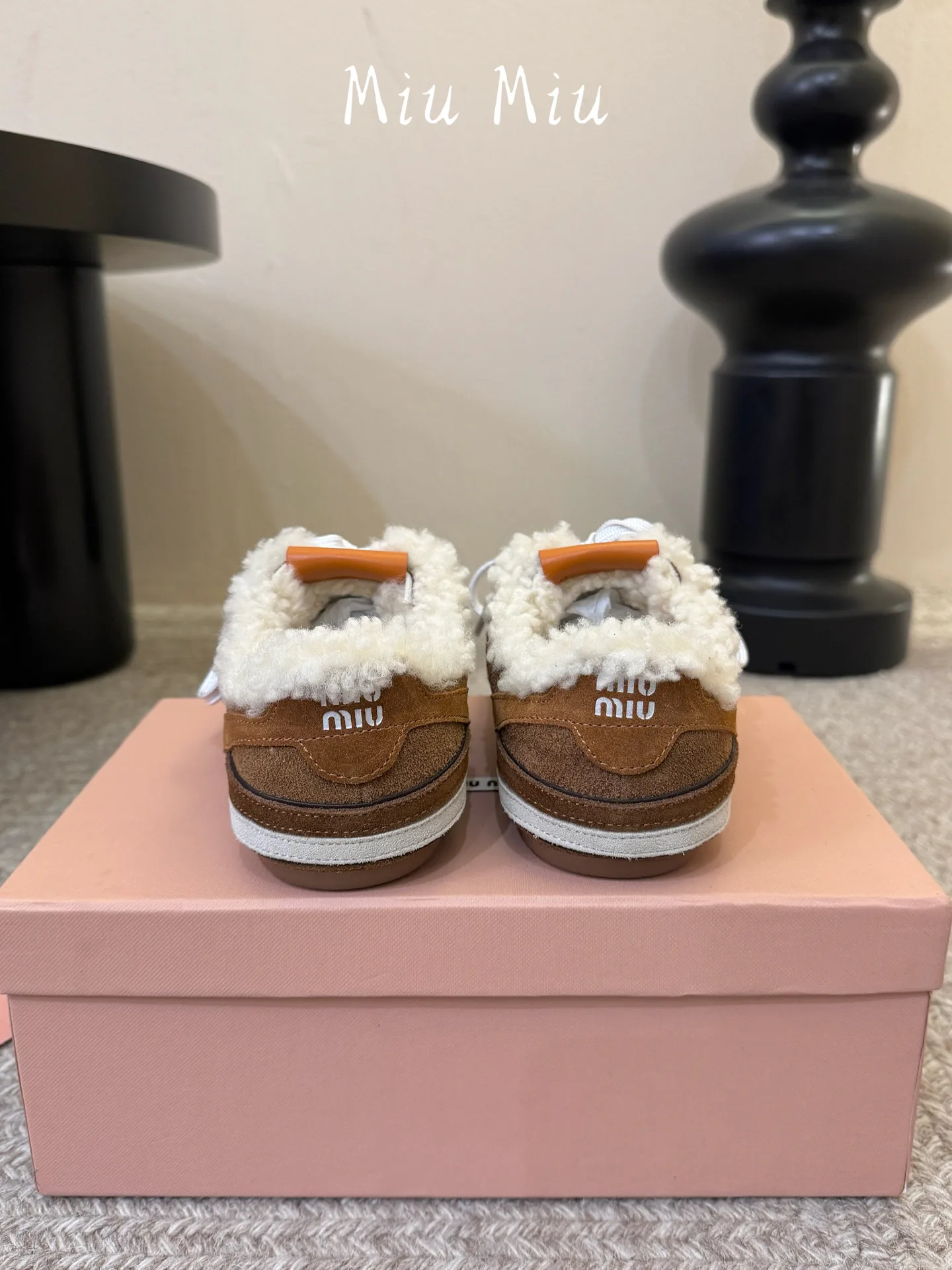 Кроссовки Женские Miu Miu 18956686
