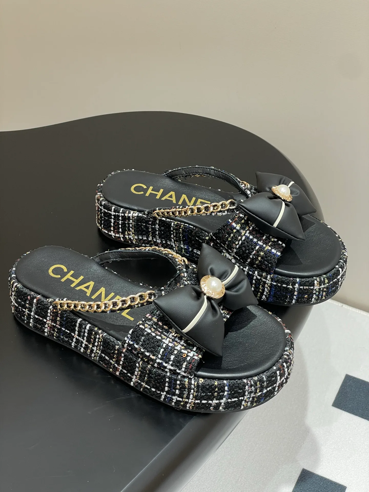 Шлепанцы Женские Chanel 28475