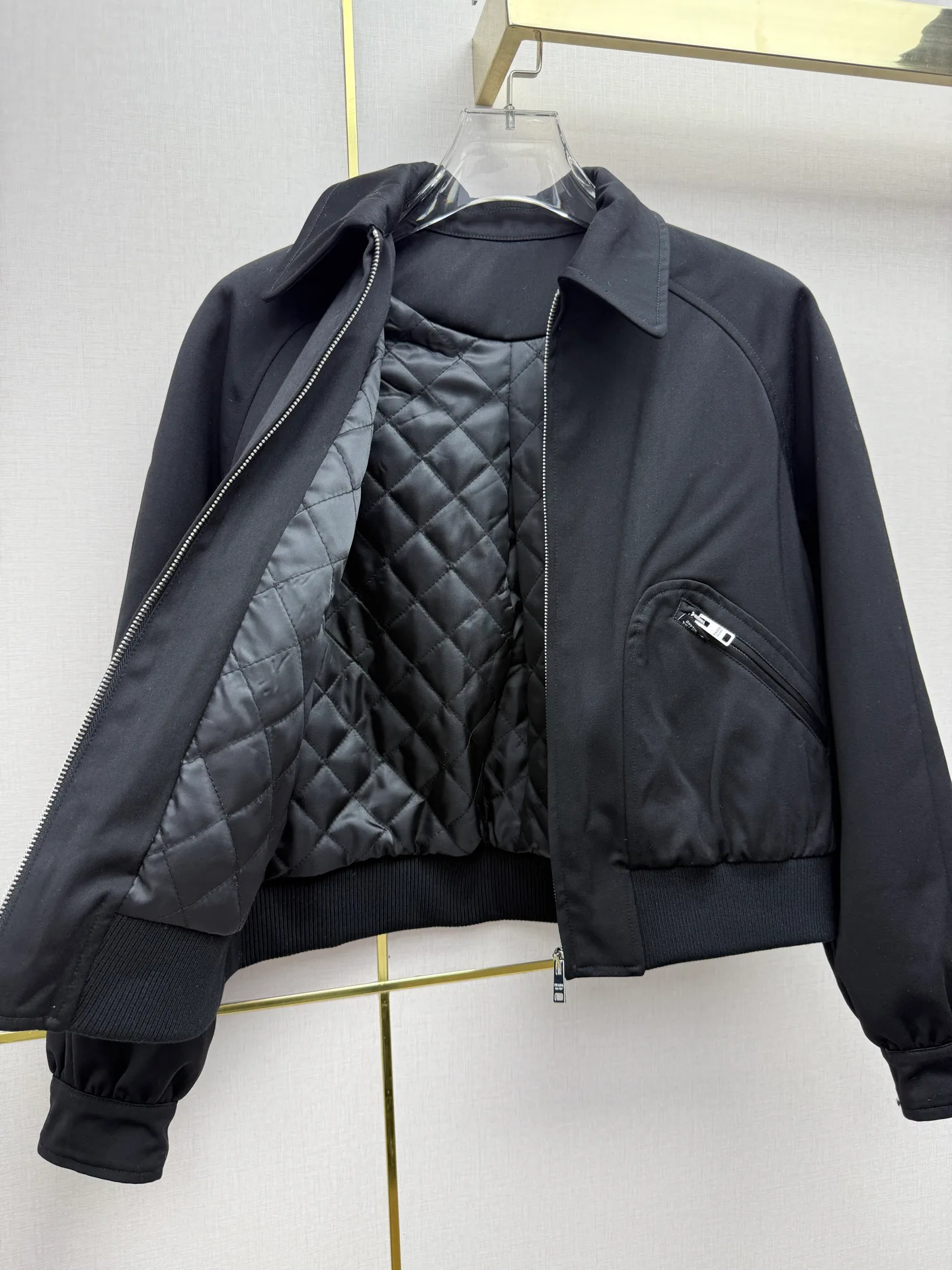 Куртки И Пуховики Женские Prada 18921551