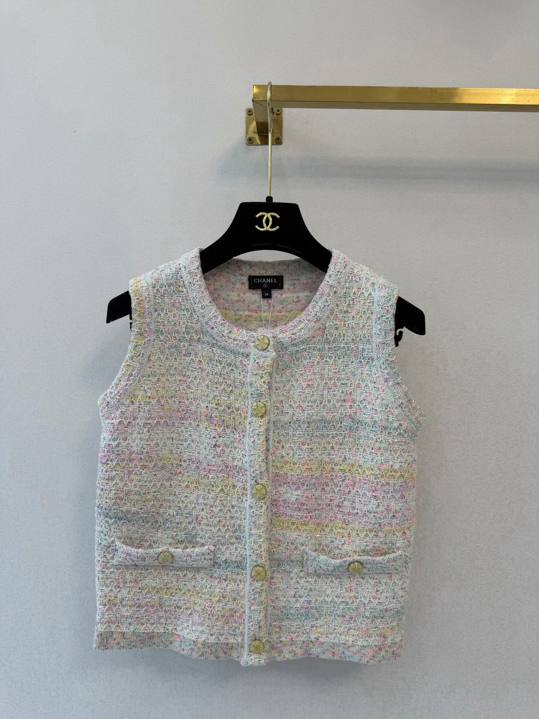 Жилеты Женские Chanel 18137809