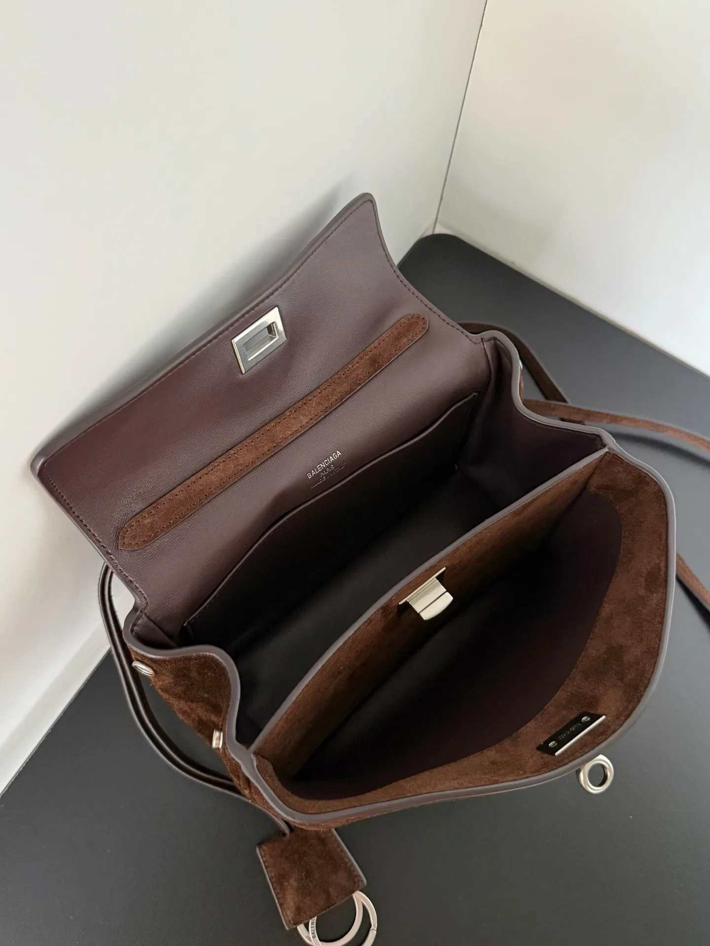 Сумки На Ремне Женские Balenciaga 11872204
