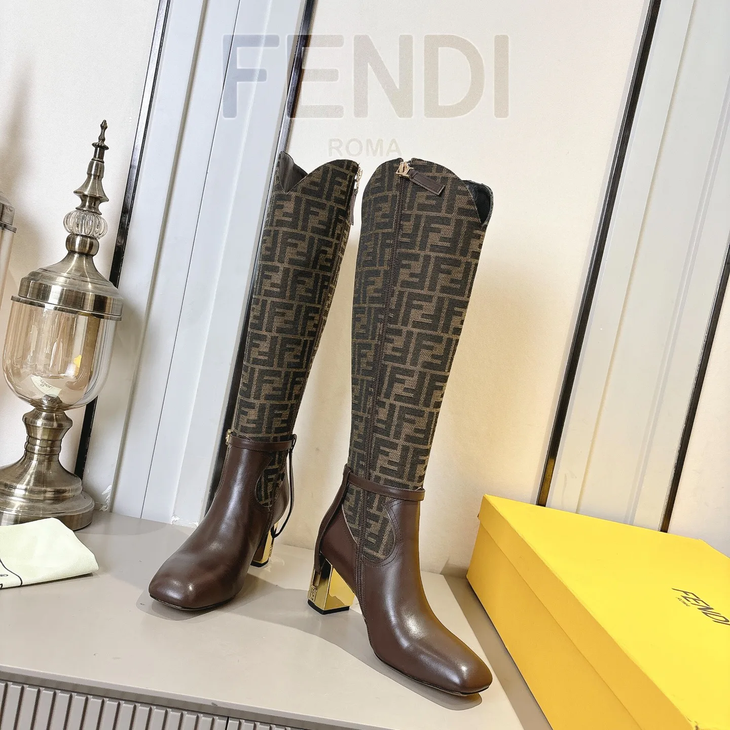 Сапоги Женские Fendi 18247882