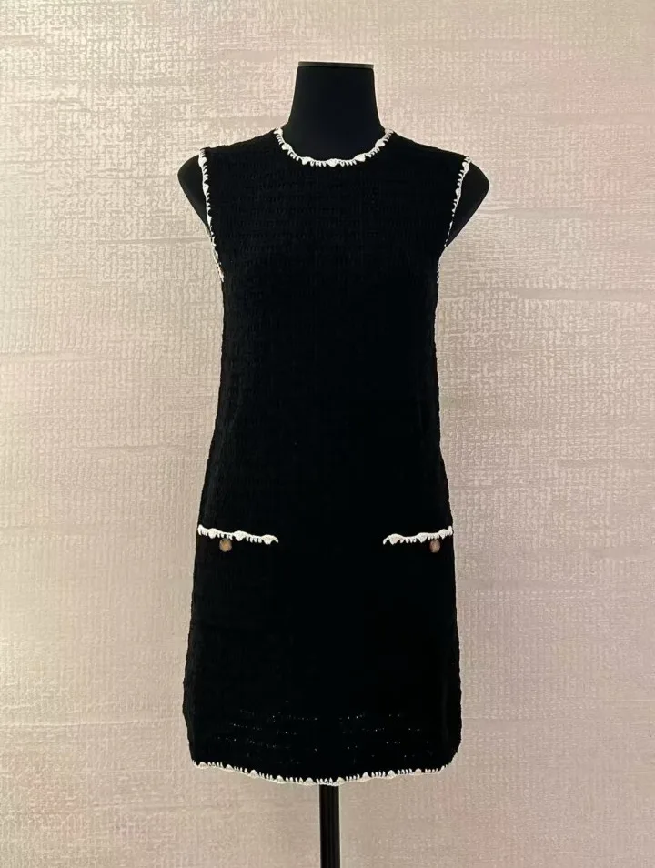 Платья Женские Chanel 9710935