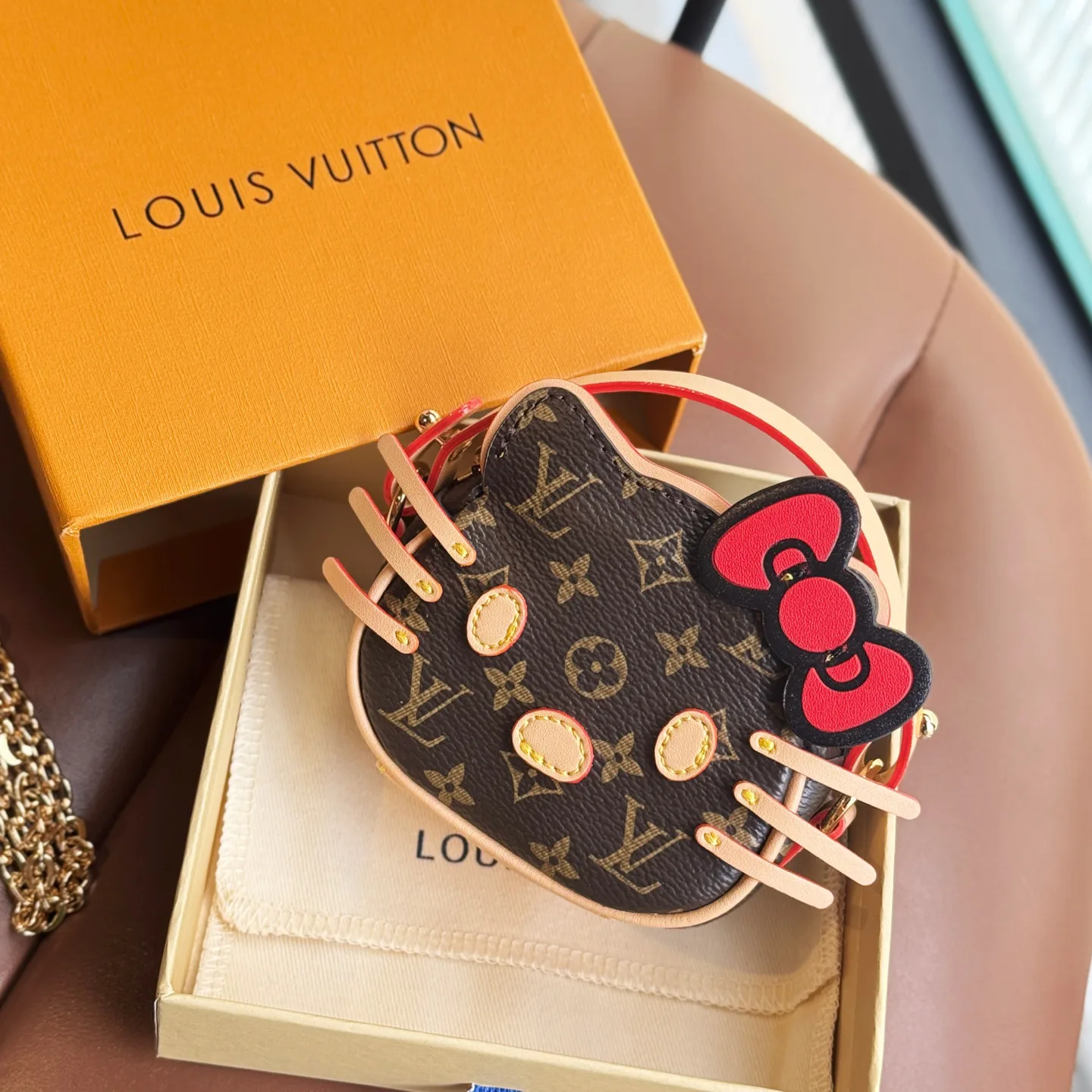 Сумки На Ремне Женские Louis Vuitton 1256000