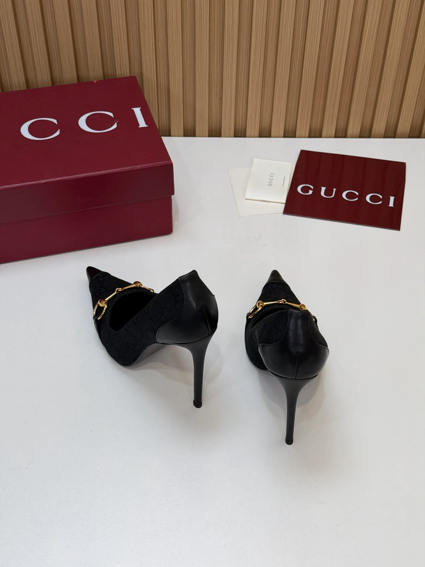 Туфли Женские Gucci 18245479