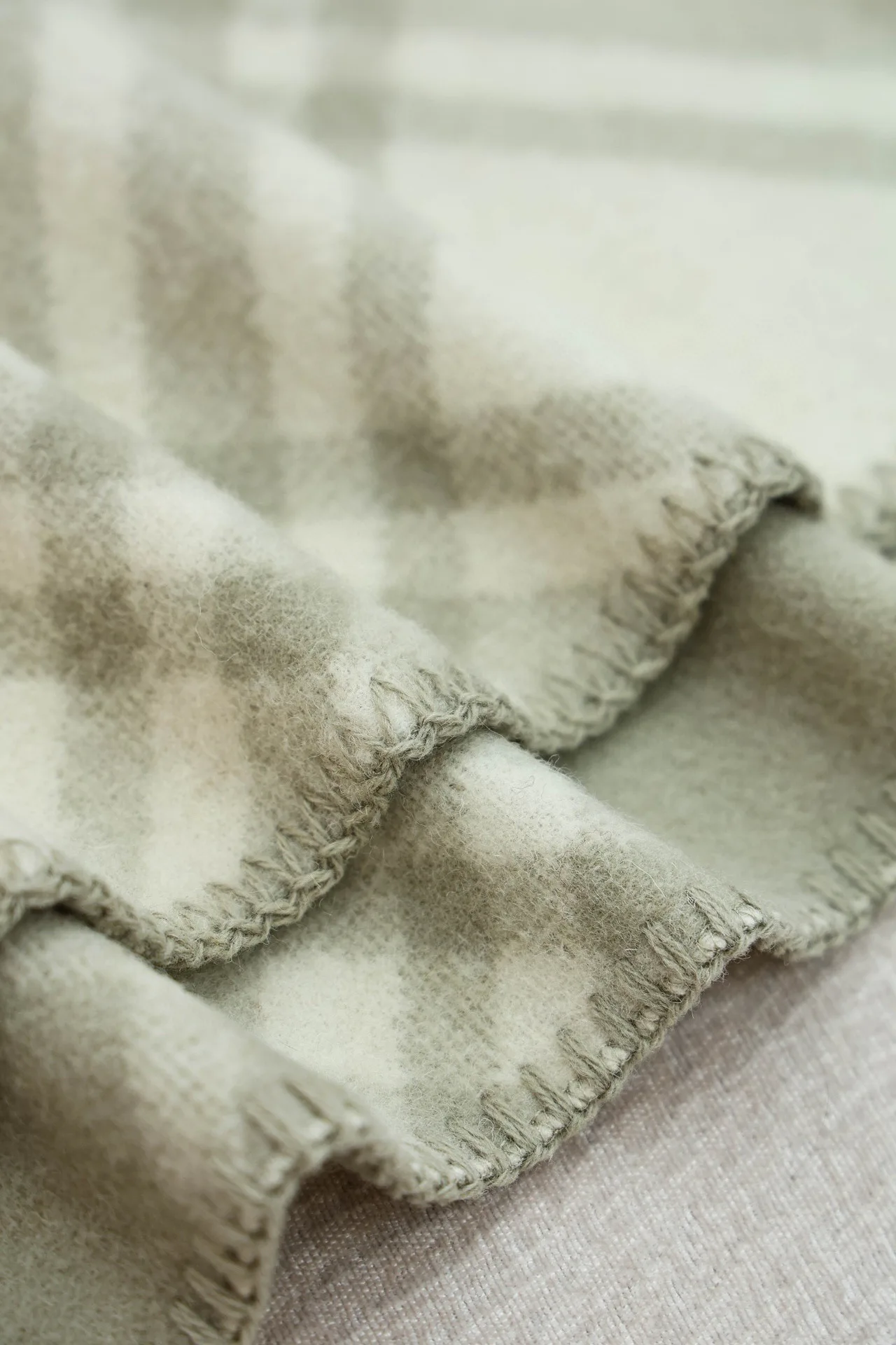 Шарфы Burberry 1674482