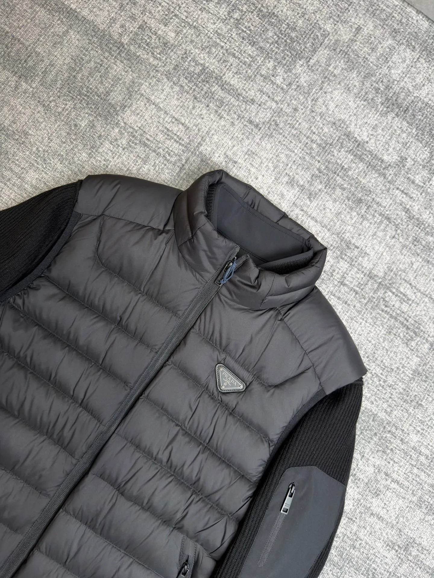 Куртки И Пуховики Мужские Prada 18216847