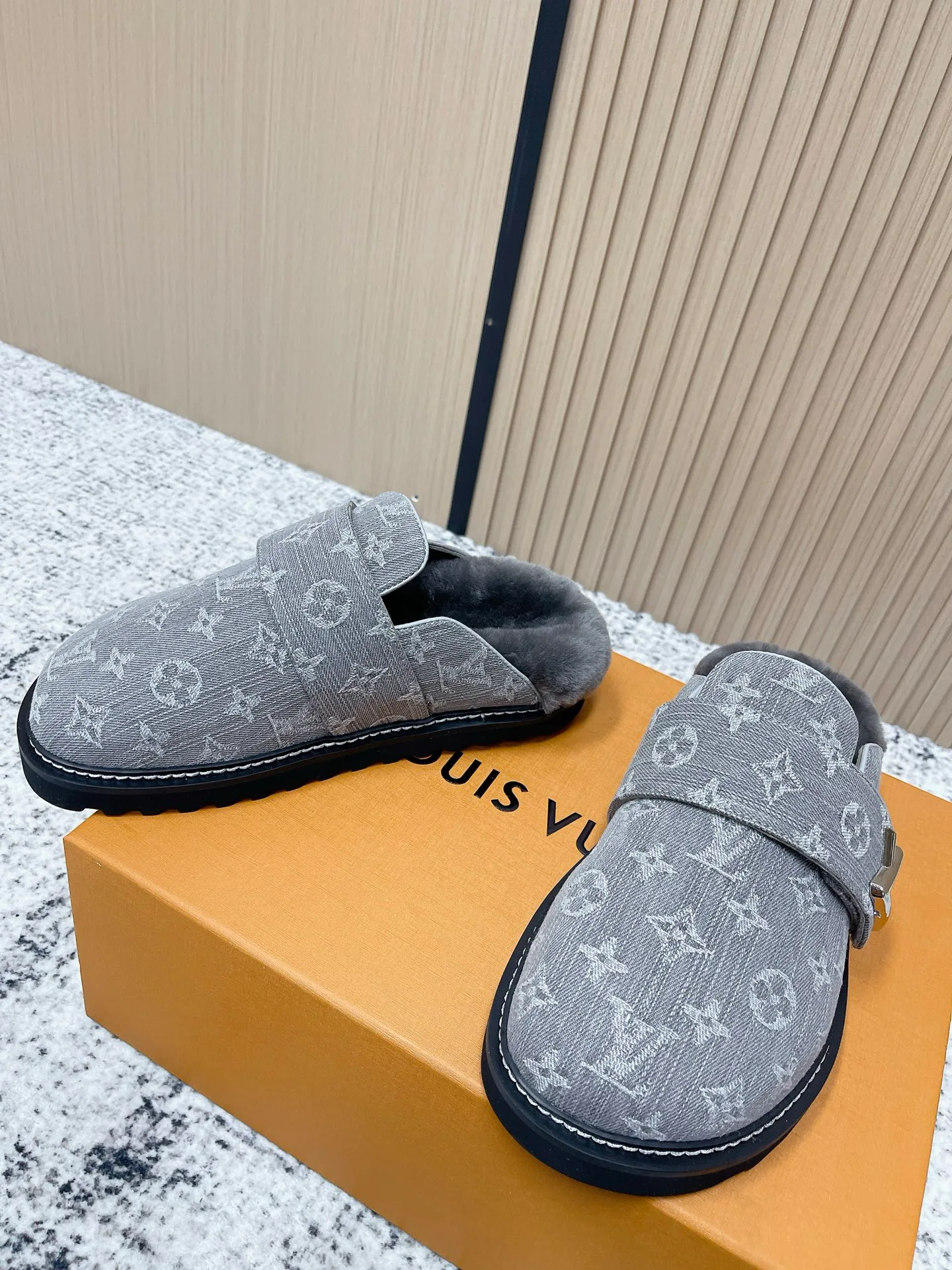 Мюли И Сабо Женские Louis Vuitton 349100