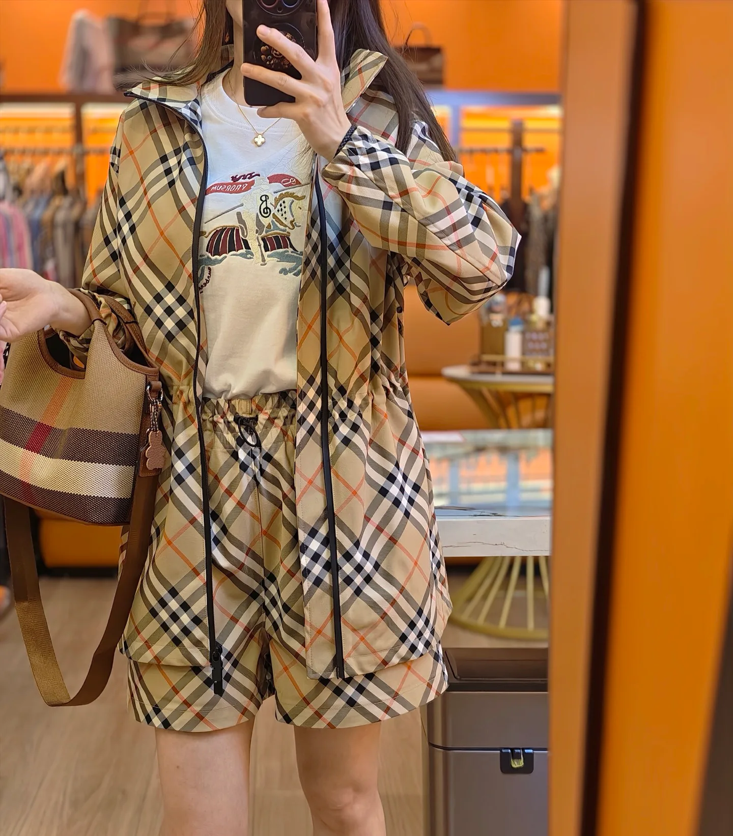 Пальто Женские Burberry 11224923