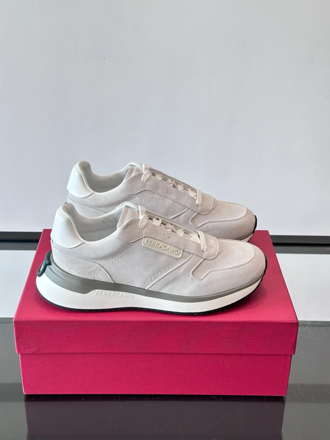 Кроссовки Мужские Salvatore Ferragamo 367244