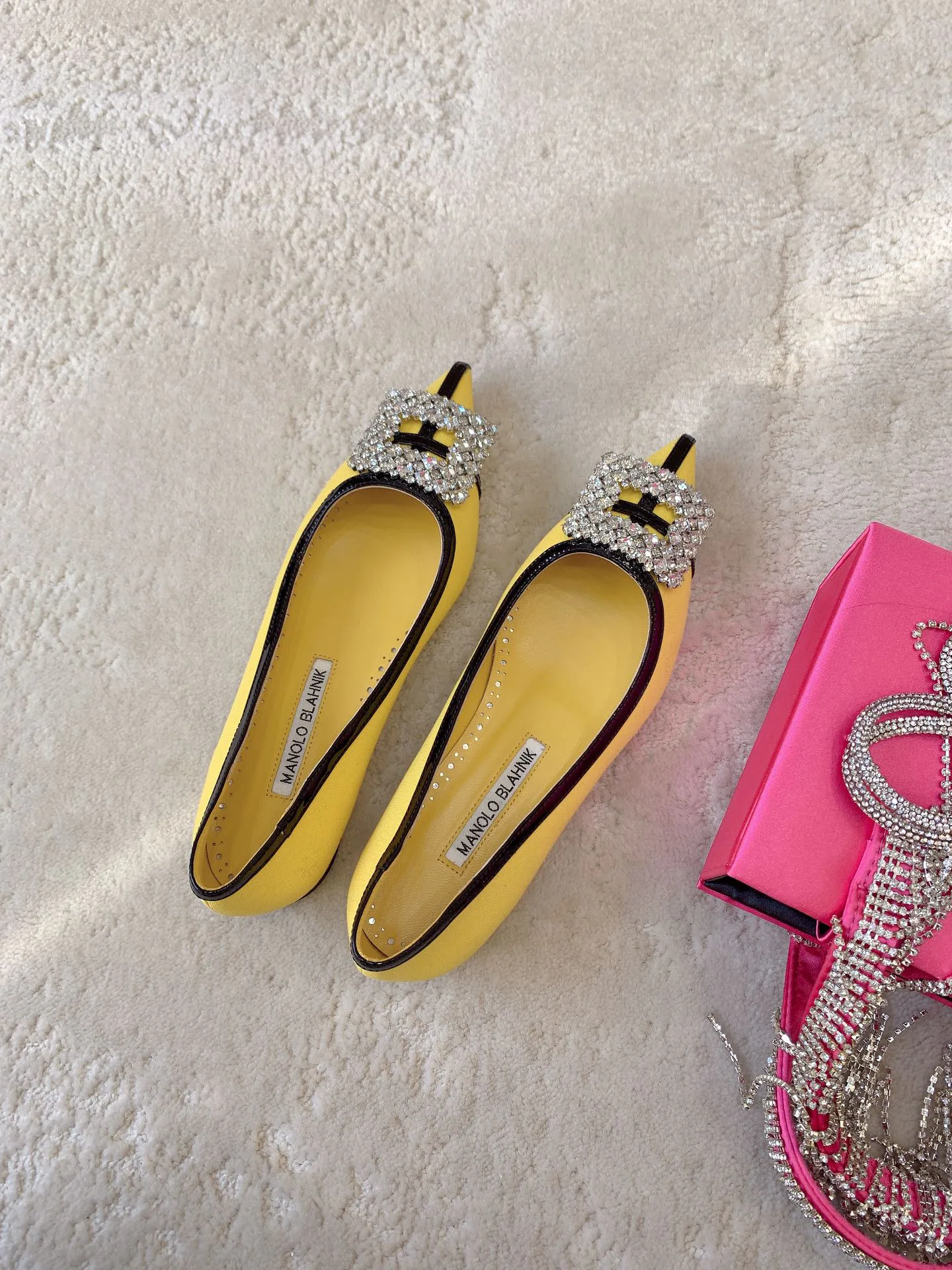Туфли Женские Manolo Blahnik 18698281
