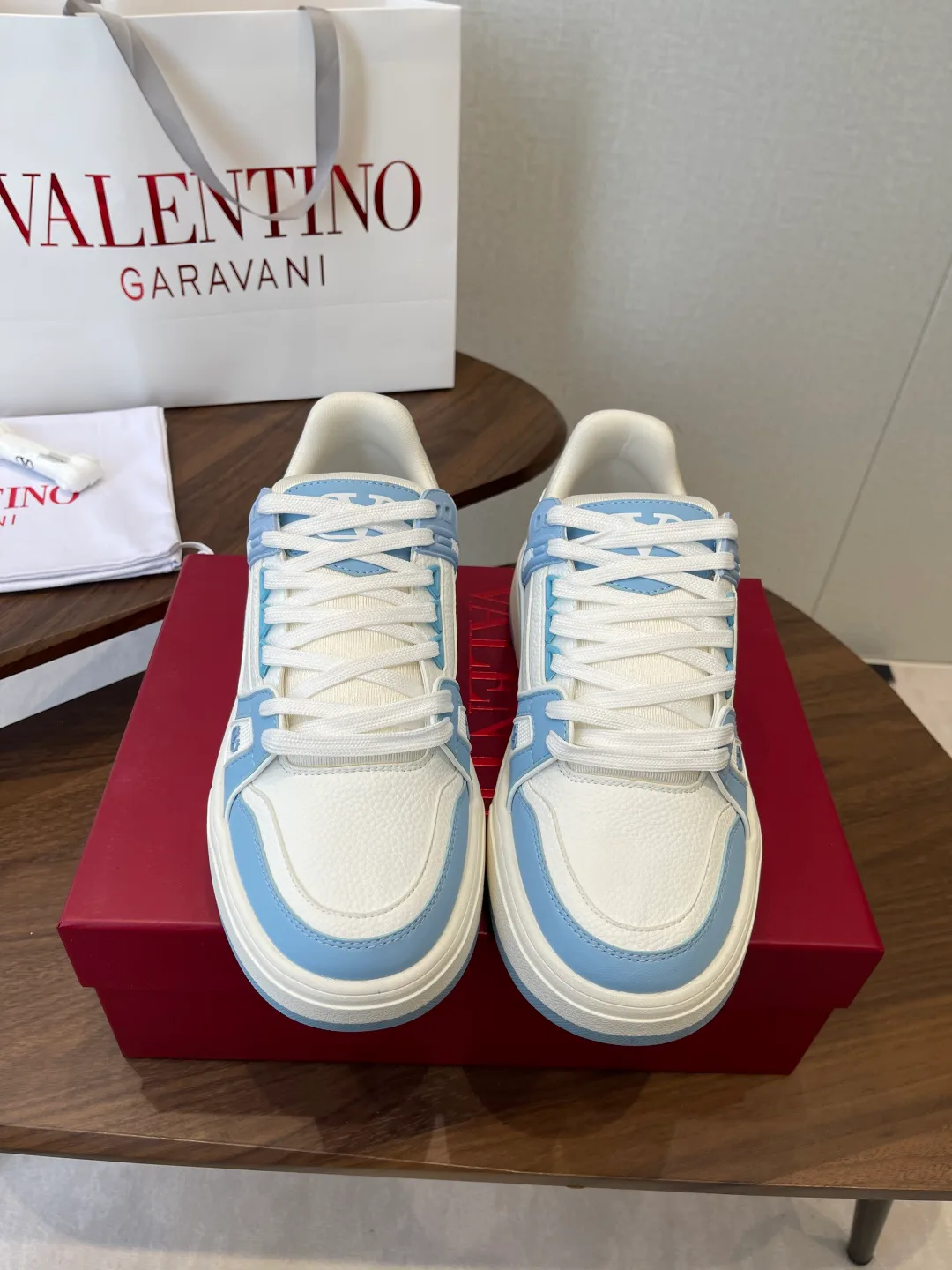 Кроссовки Женские Valentino 4545171