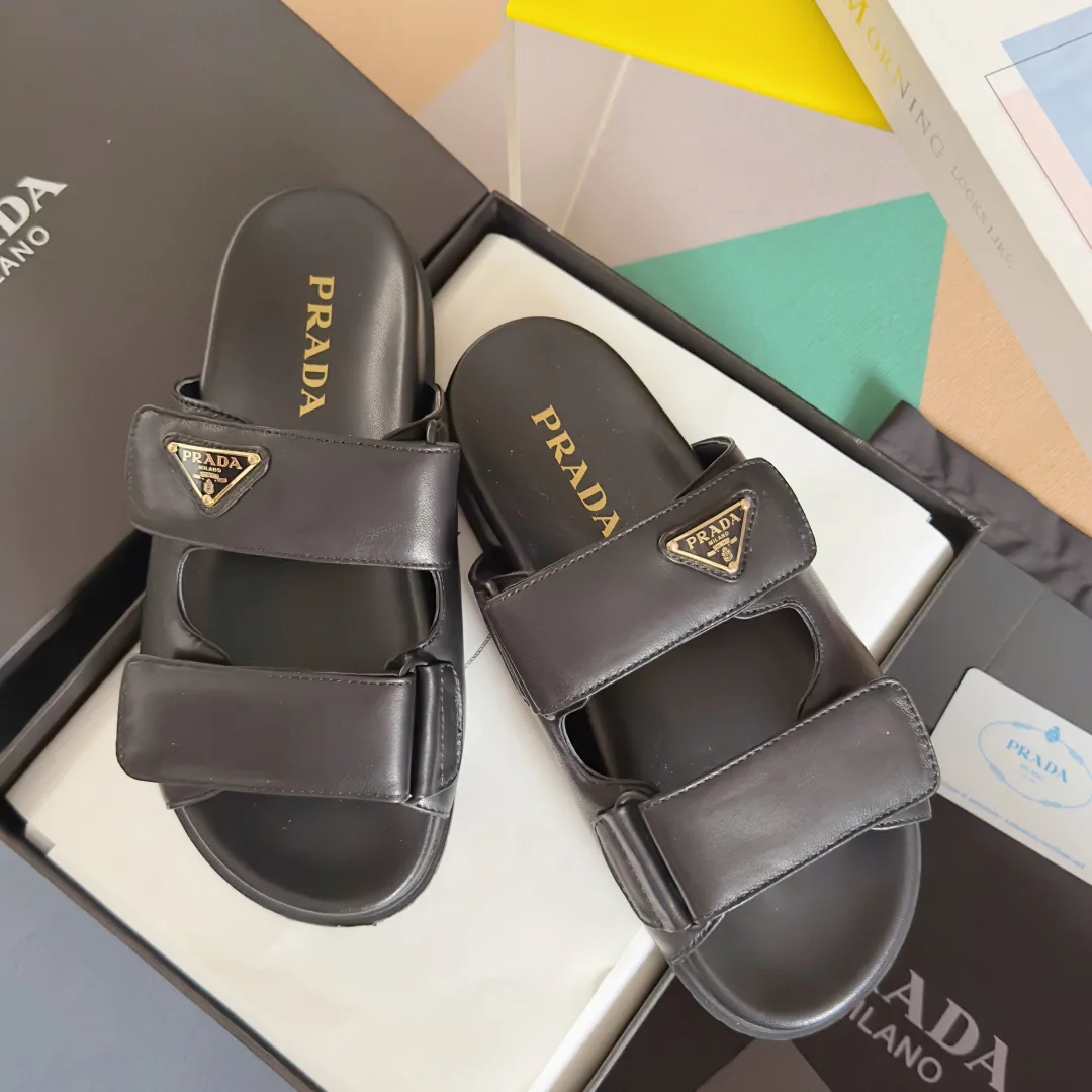 Шлепанцы Женские Prada 26307