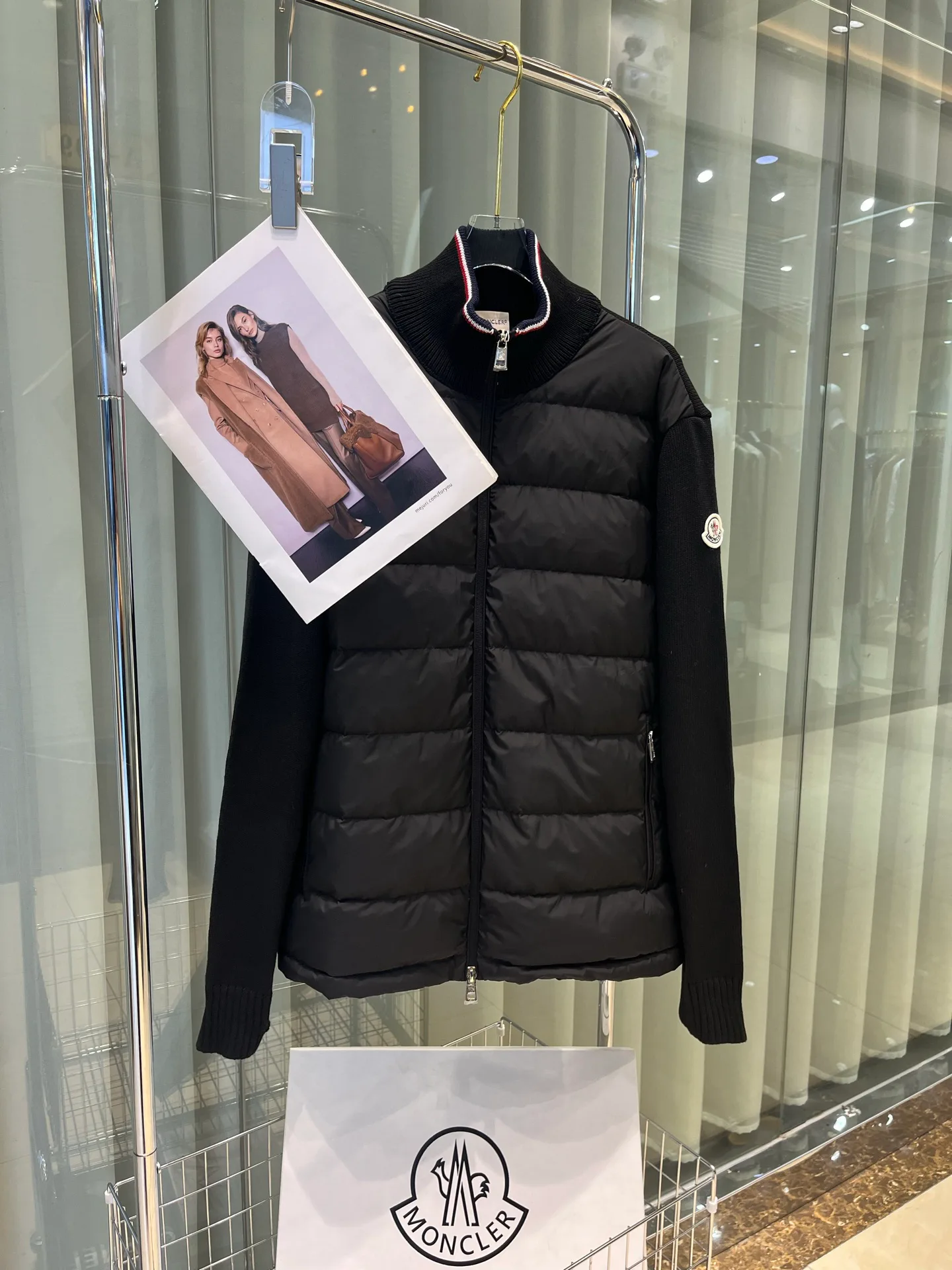 Куртки И Пуховики Женские Moncler 2022895