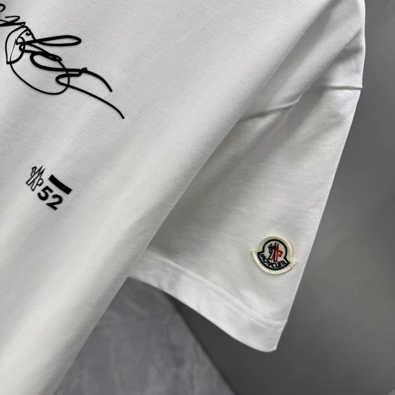 Футболки Женские Moncler 9128910