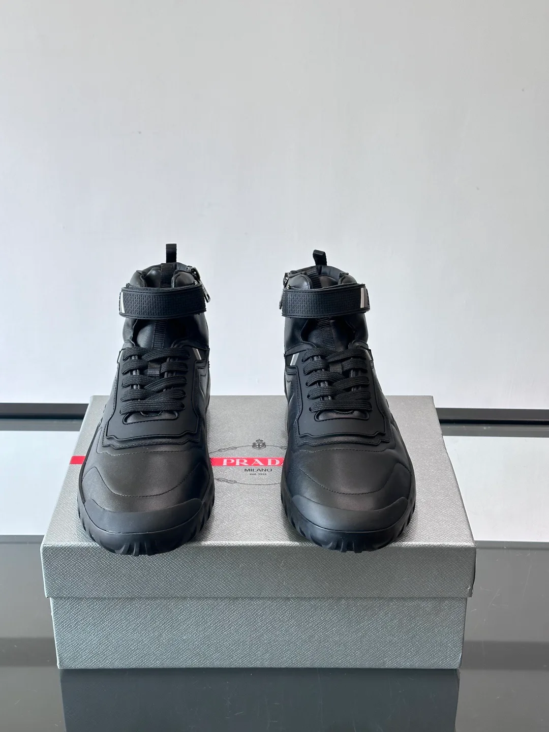 Кроссовки Мужские Prada 5030158