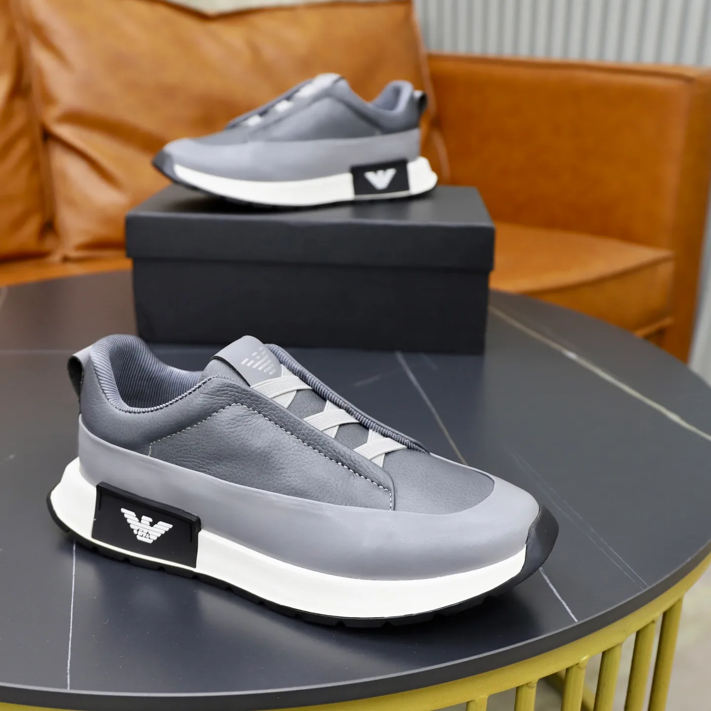 Кроссовки Мужские Armani 17604358