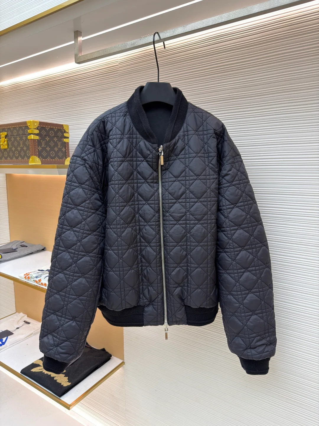 Куртки И Пуховики Мужские Christian Dior 1270780