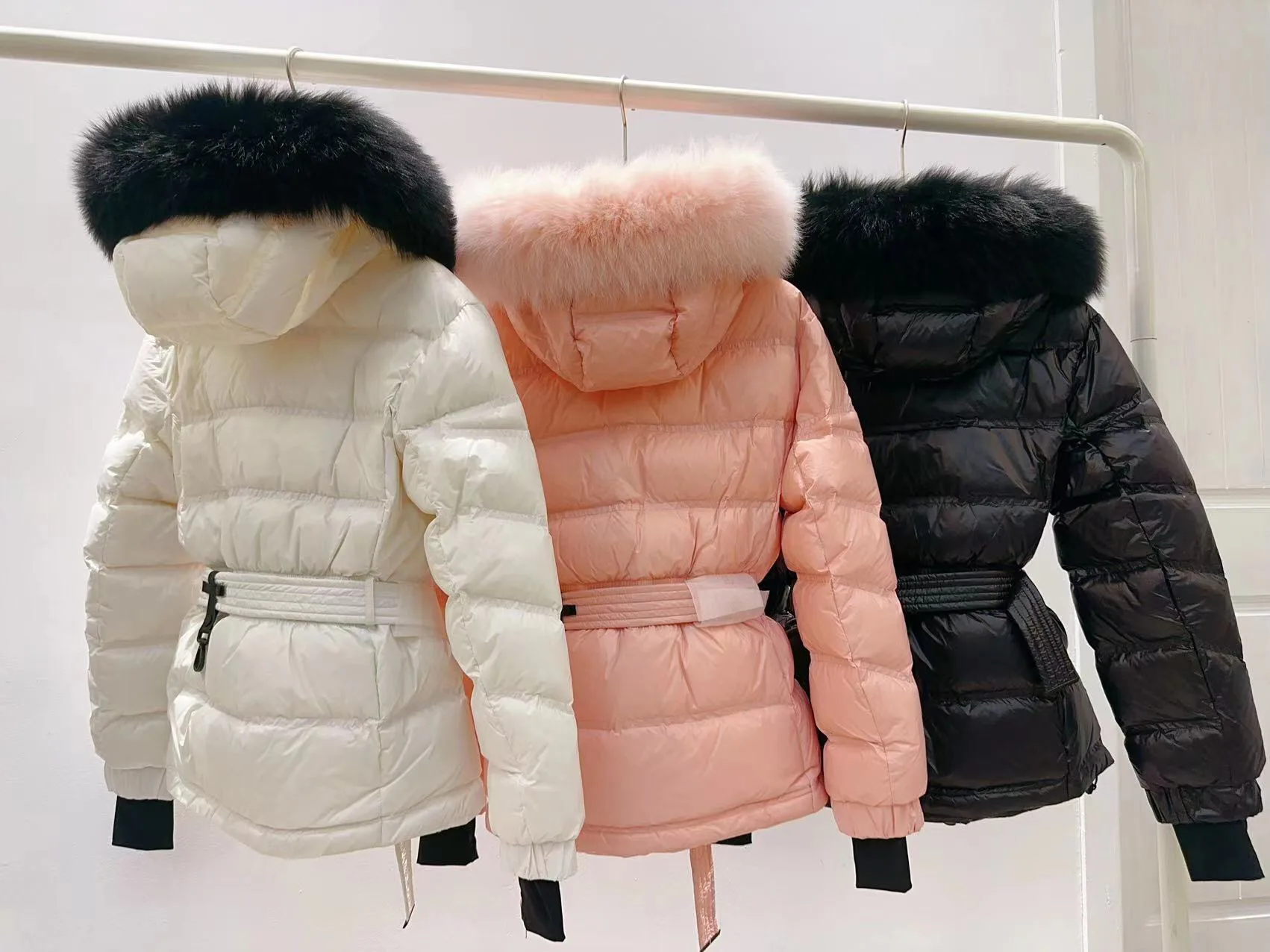 Куртки И Пуховики Женские Moncler 18710220