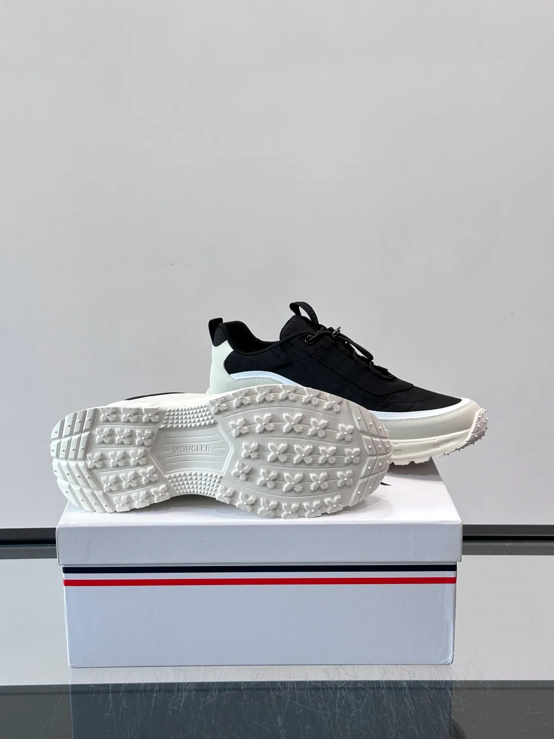 Кроссовки Мужские Moncler 17672643