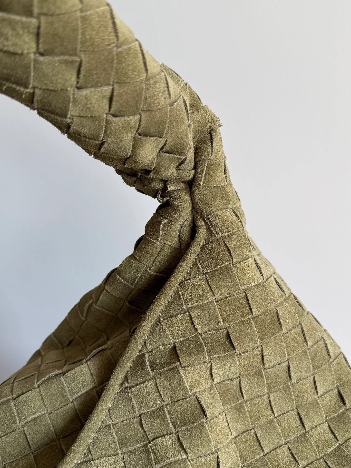 Классические Сумки Женские Bottega Veneta 17804045