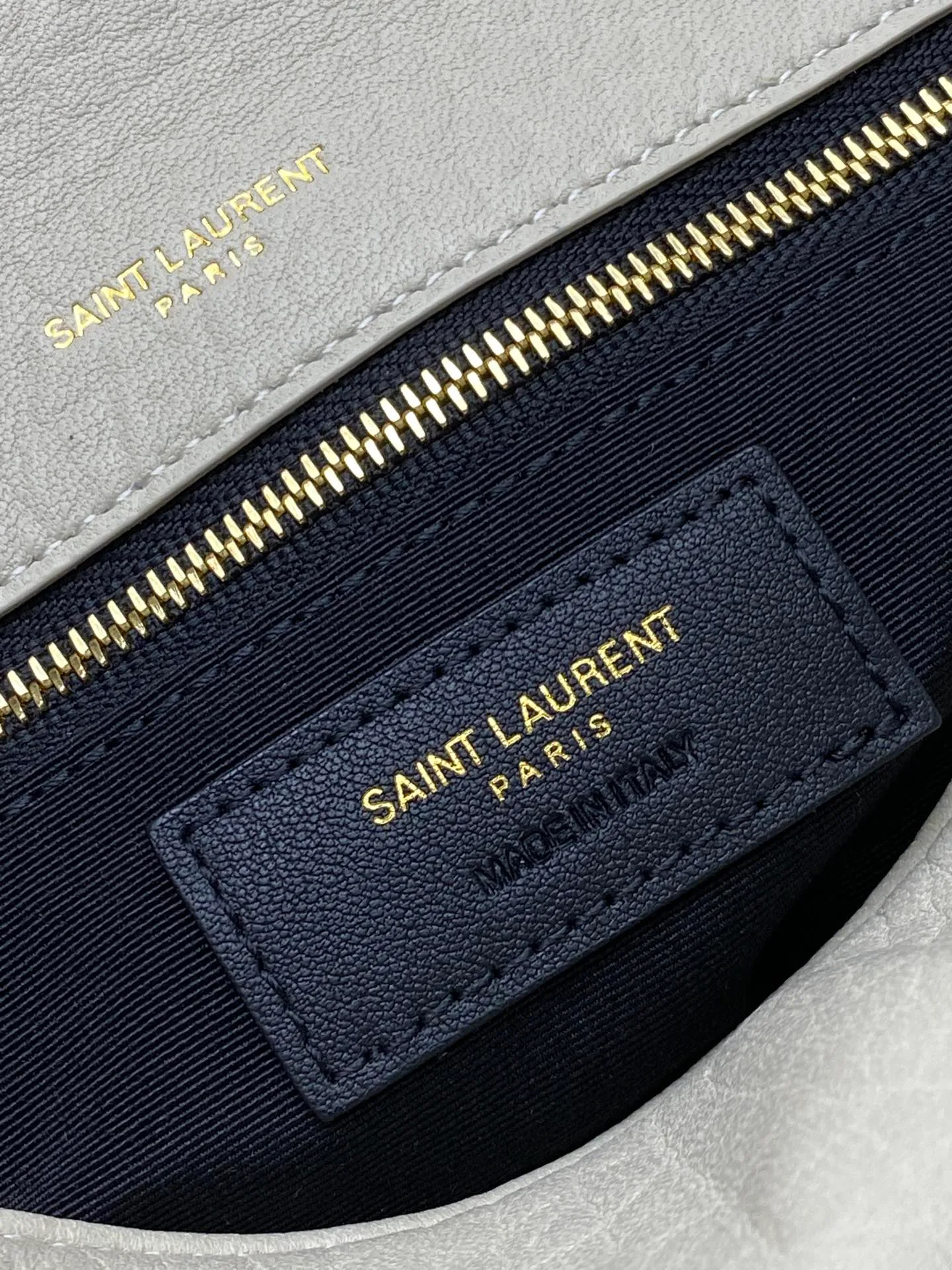 Классические Сумки Женские Saint Laurent 13435178