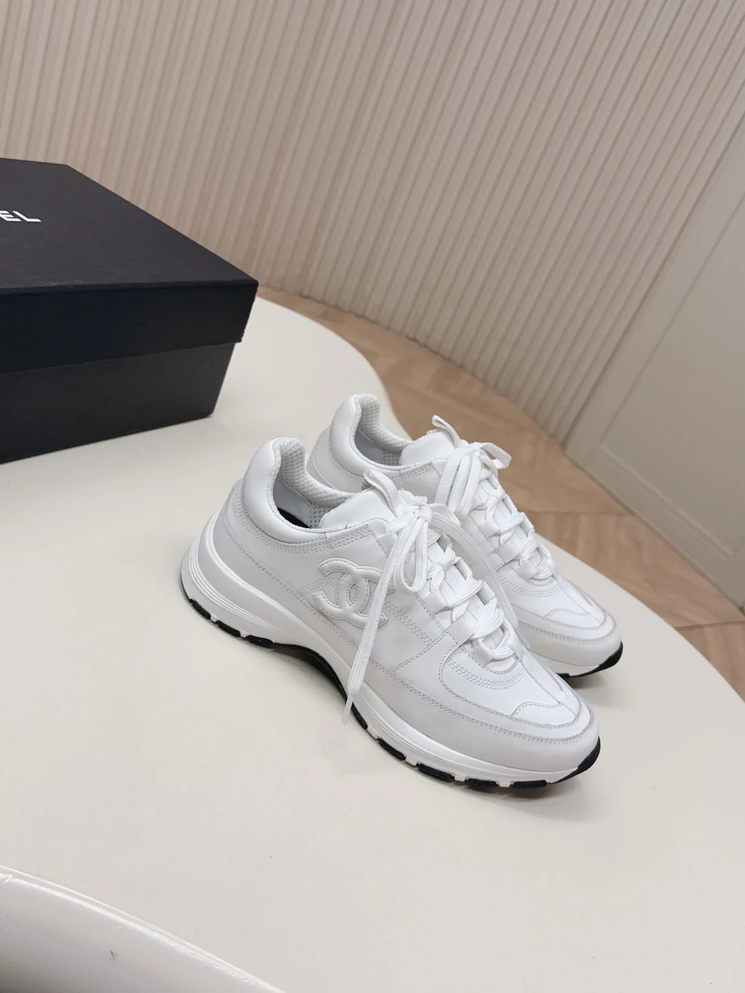 Кроссовки Женские Chanel 11594911