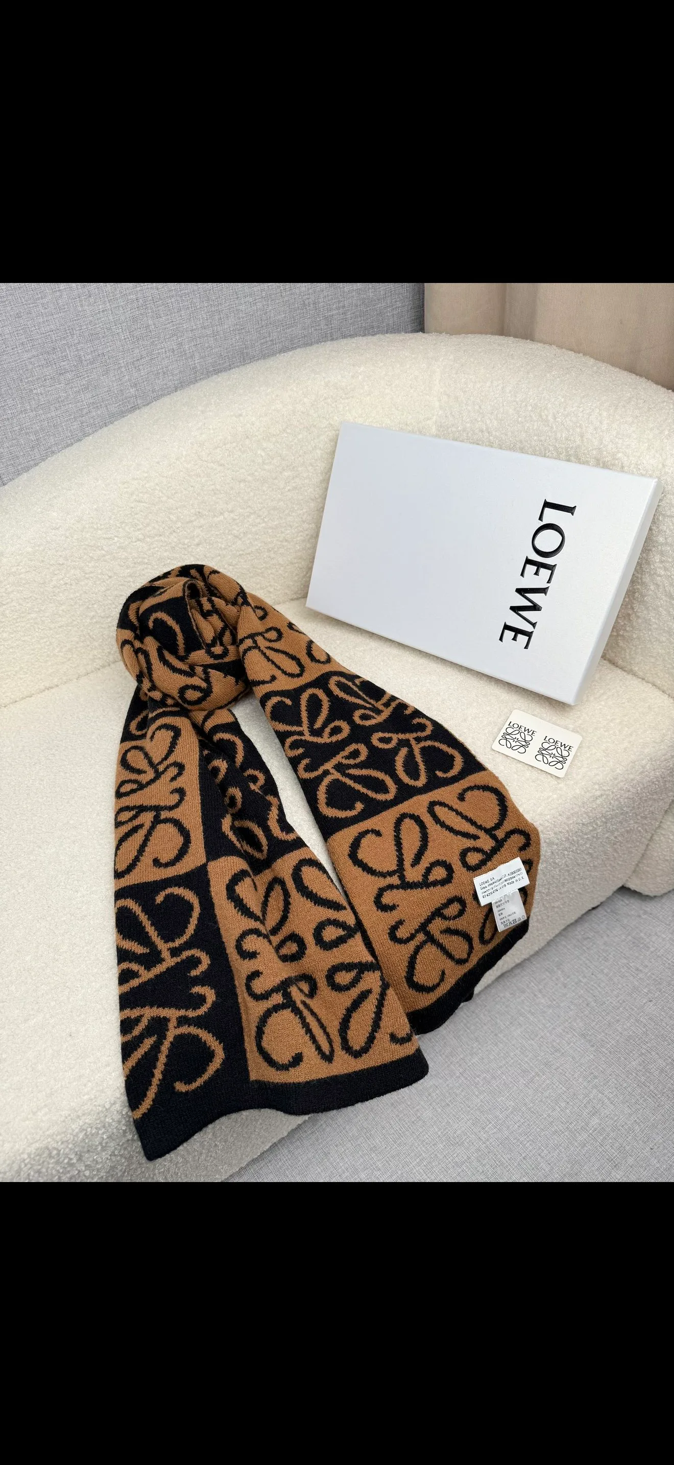 Шарфы Loewe 18675829