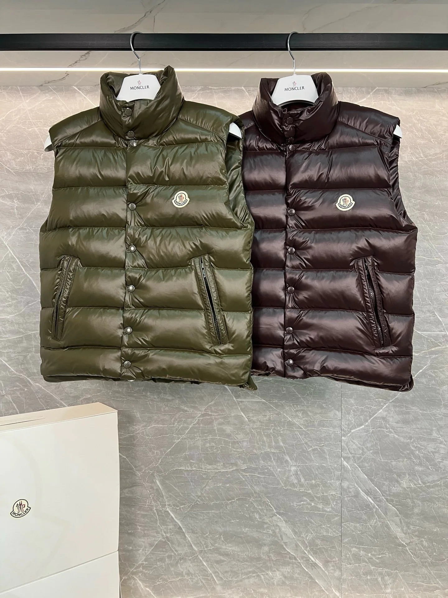 Жилеты Мужские Moncler 1845737