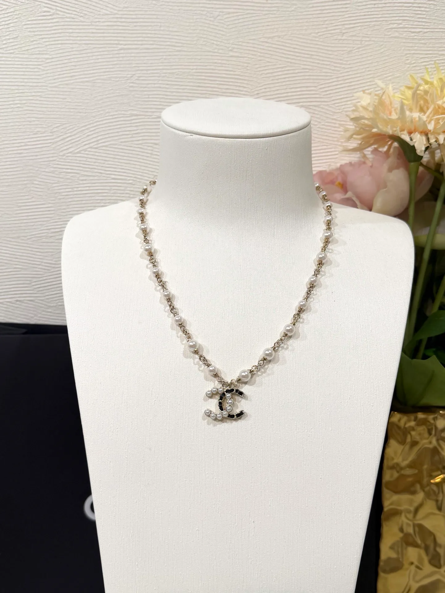 Бижутерия Chanel 18241955
