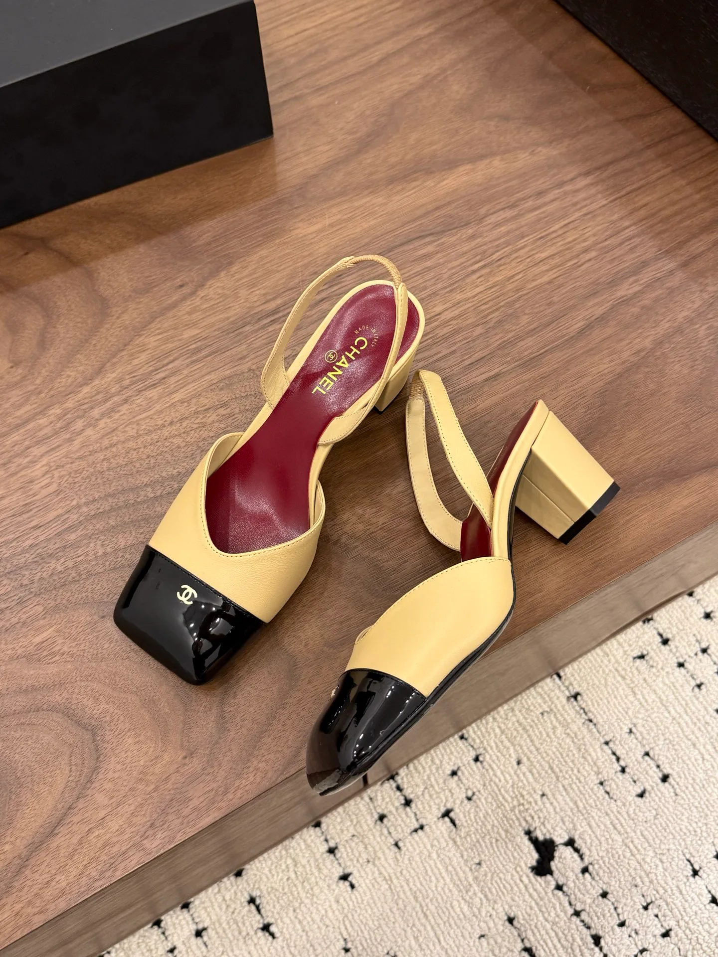 Туфли Женские Chanel 12642450