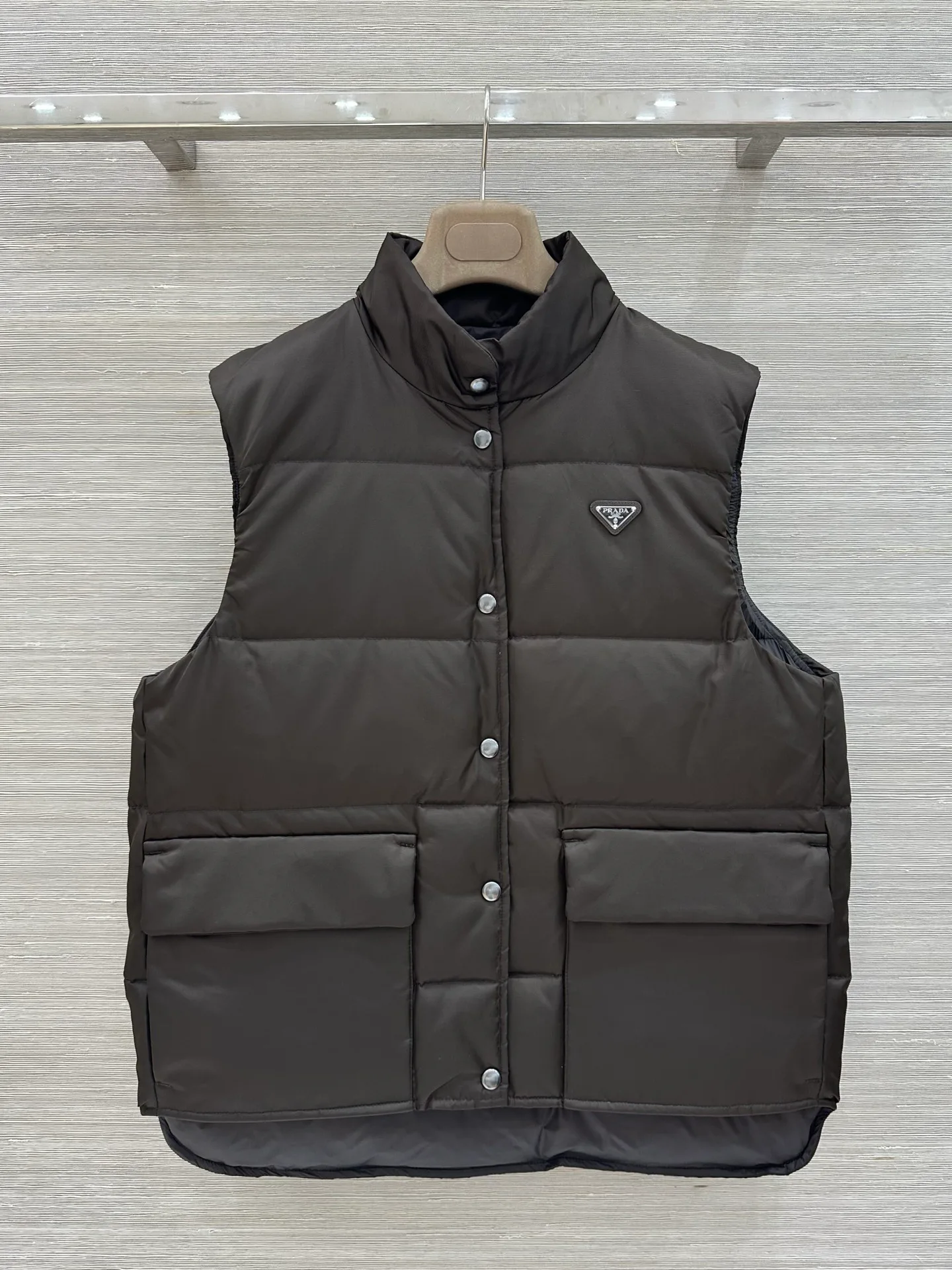 Жилеты Женские Prada 19772078